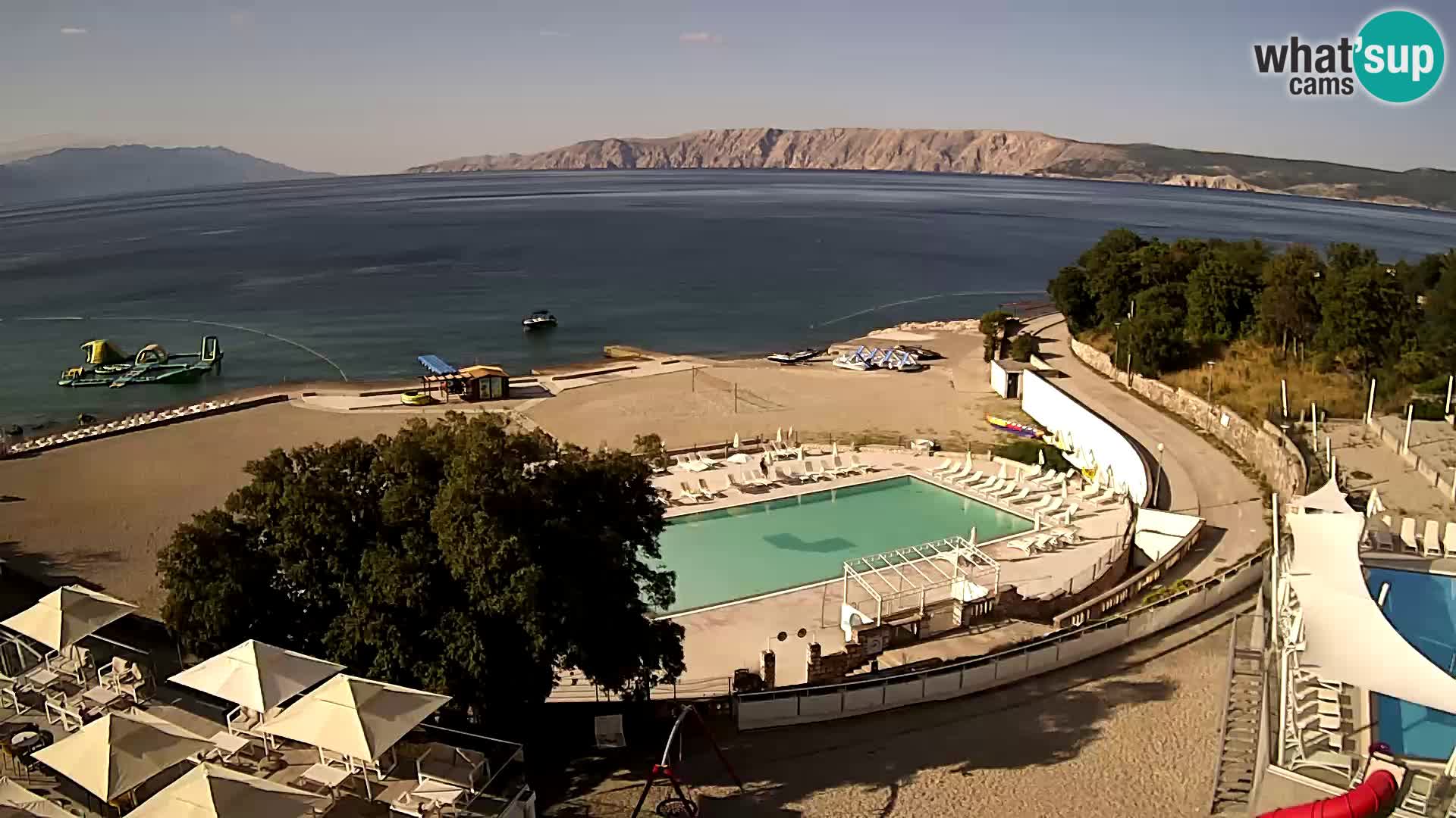 Novi Vinodolski – Beach – webcam live