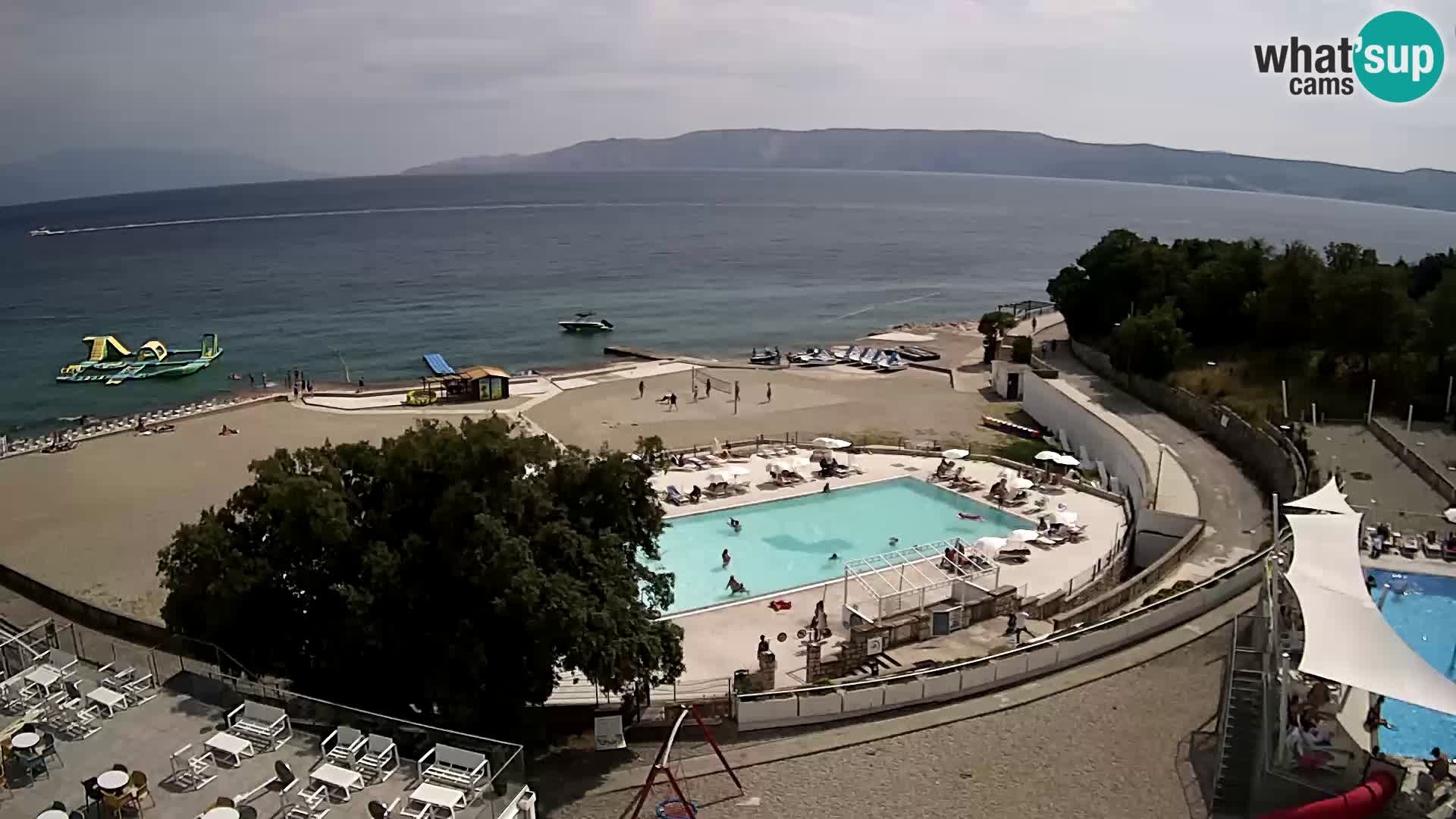 Novi Vinodolski – Beach – webcam live