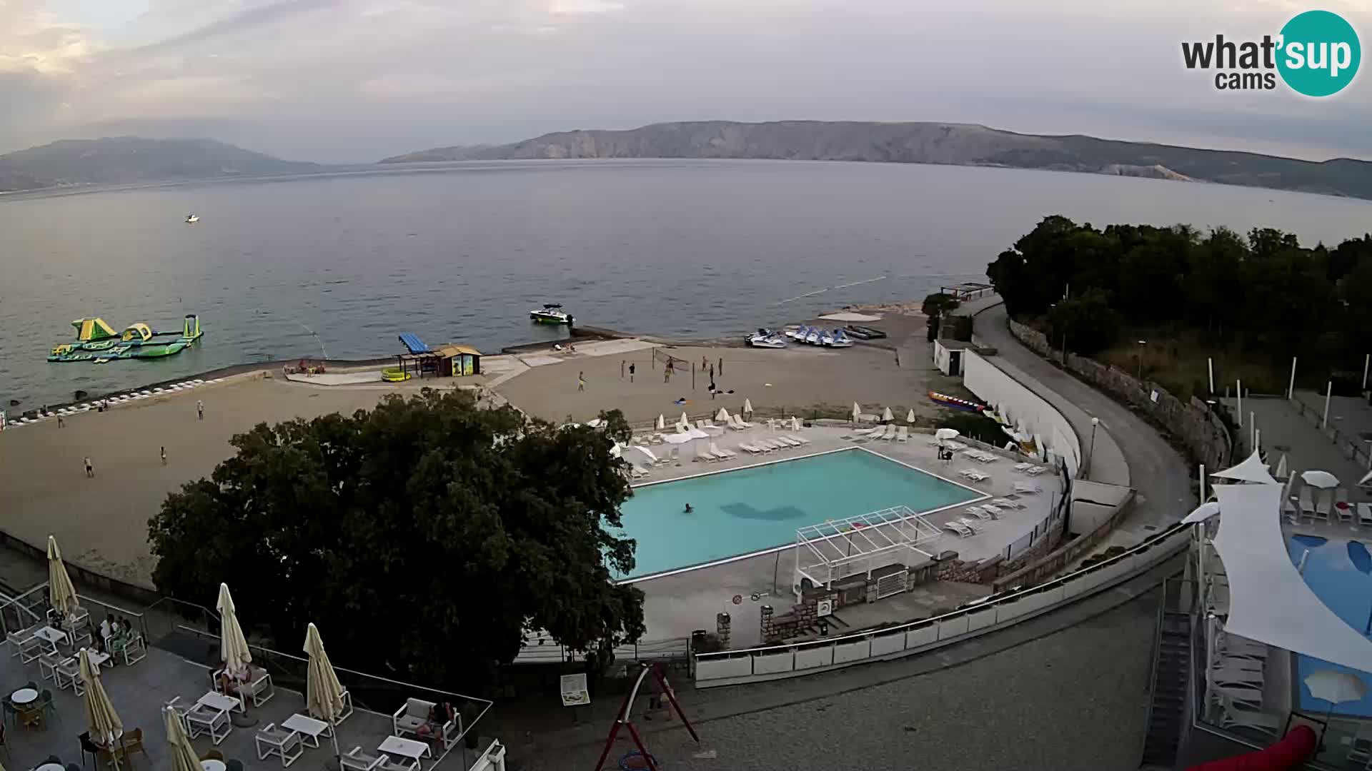 Novi Vinodolski – Beach – webcam live