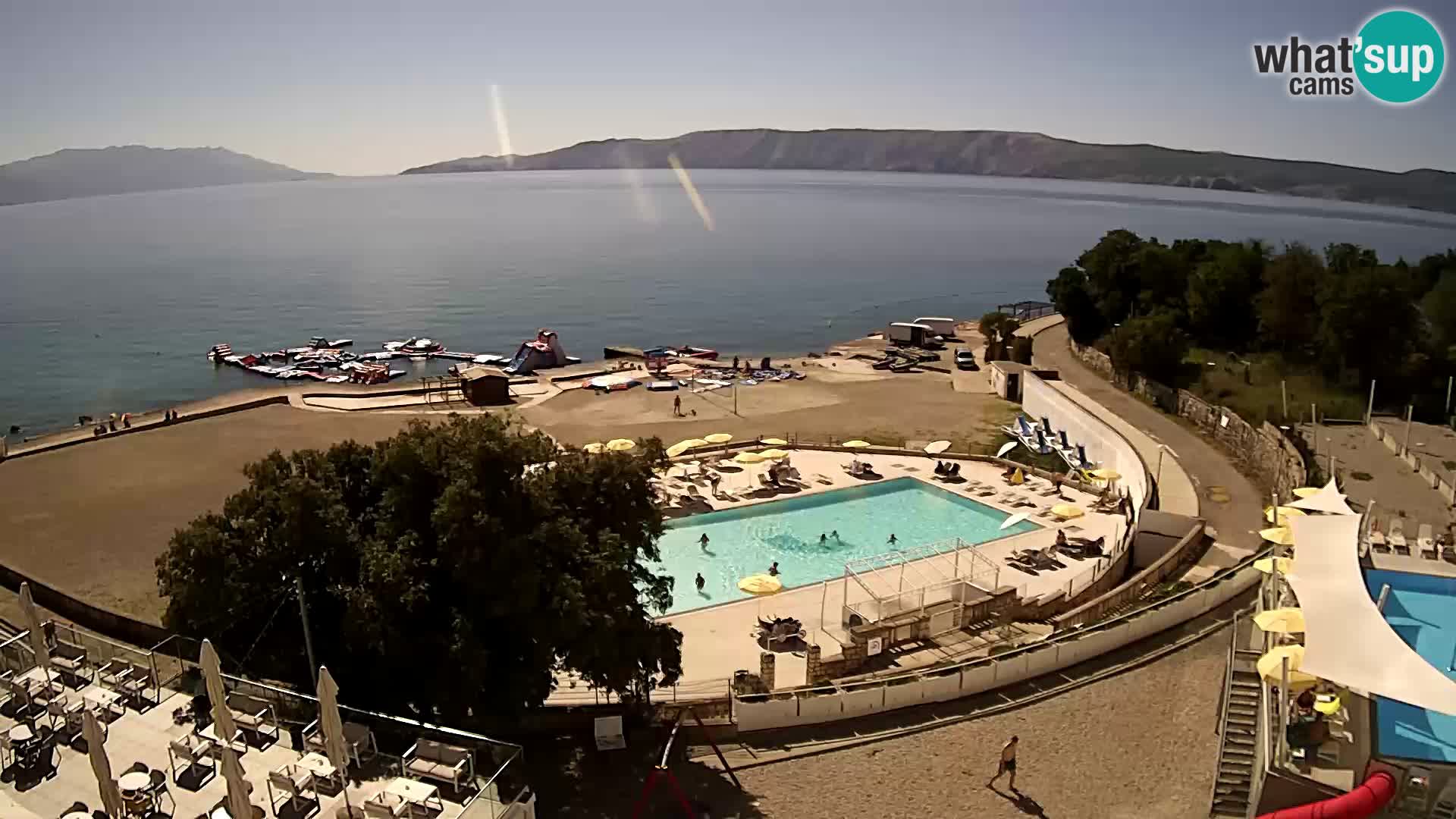 Novi Vinodolski – Beach – webcam live