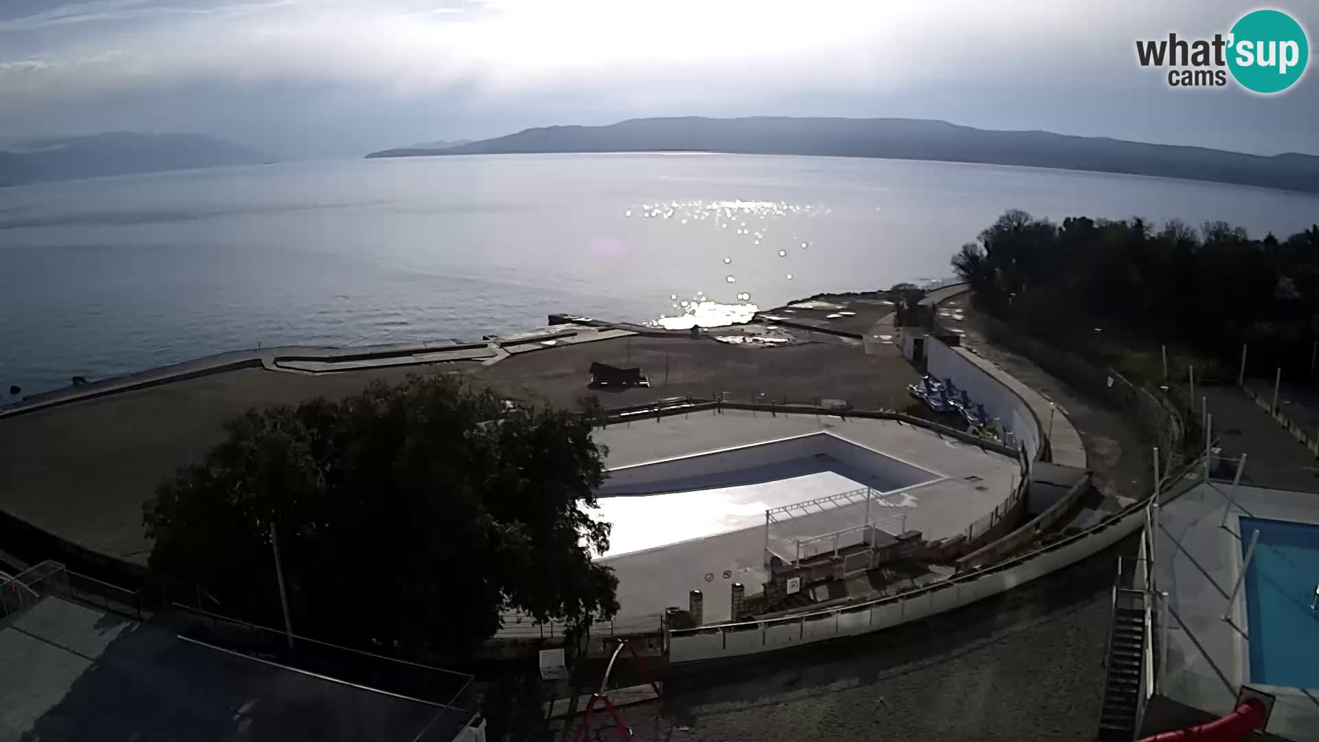 Novi Vinodolski – Beach – webcam live