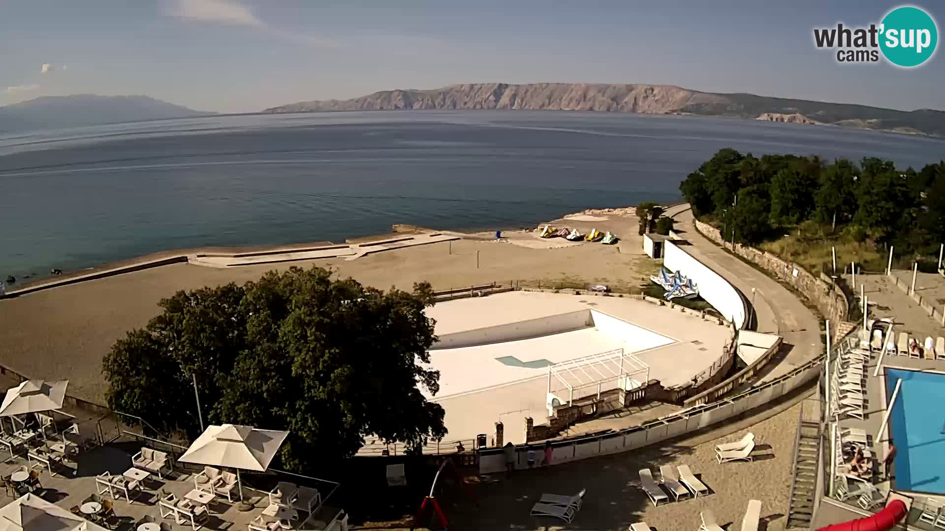 Novi Vinodolski – Beach – webcam live
