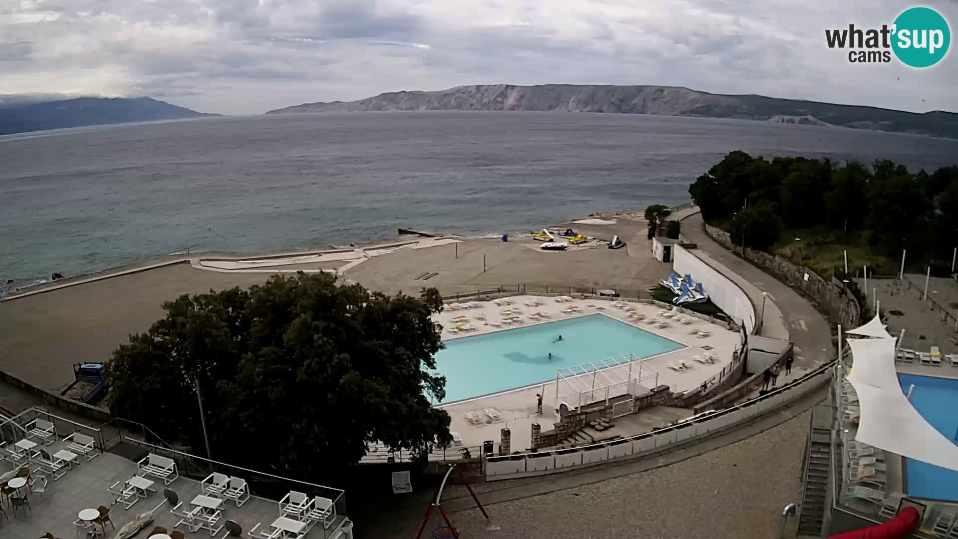 Novi Vinodolski – Beach – webcam live