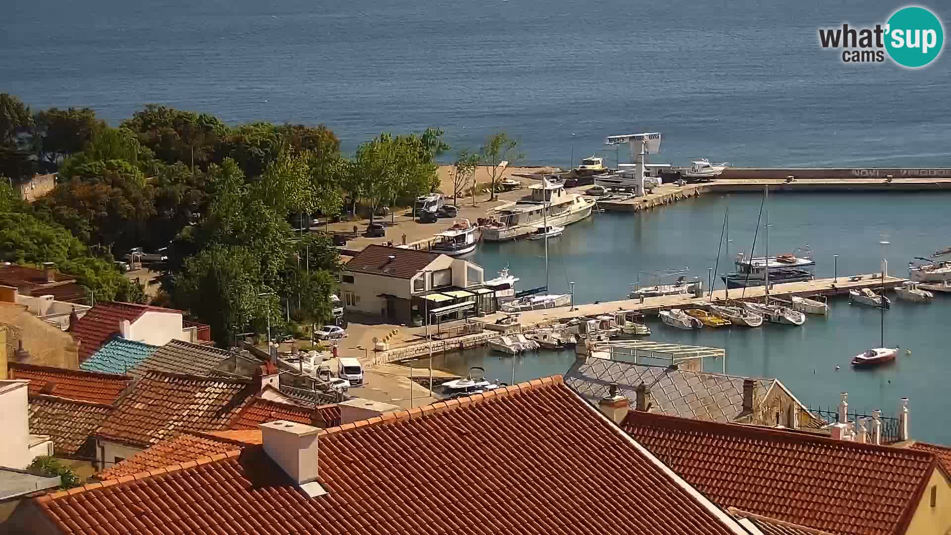 Panoramska spletna kamera Novi Vinodolski – Dalmacija v živo