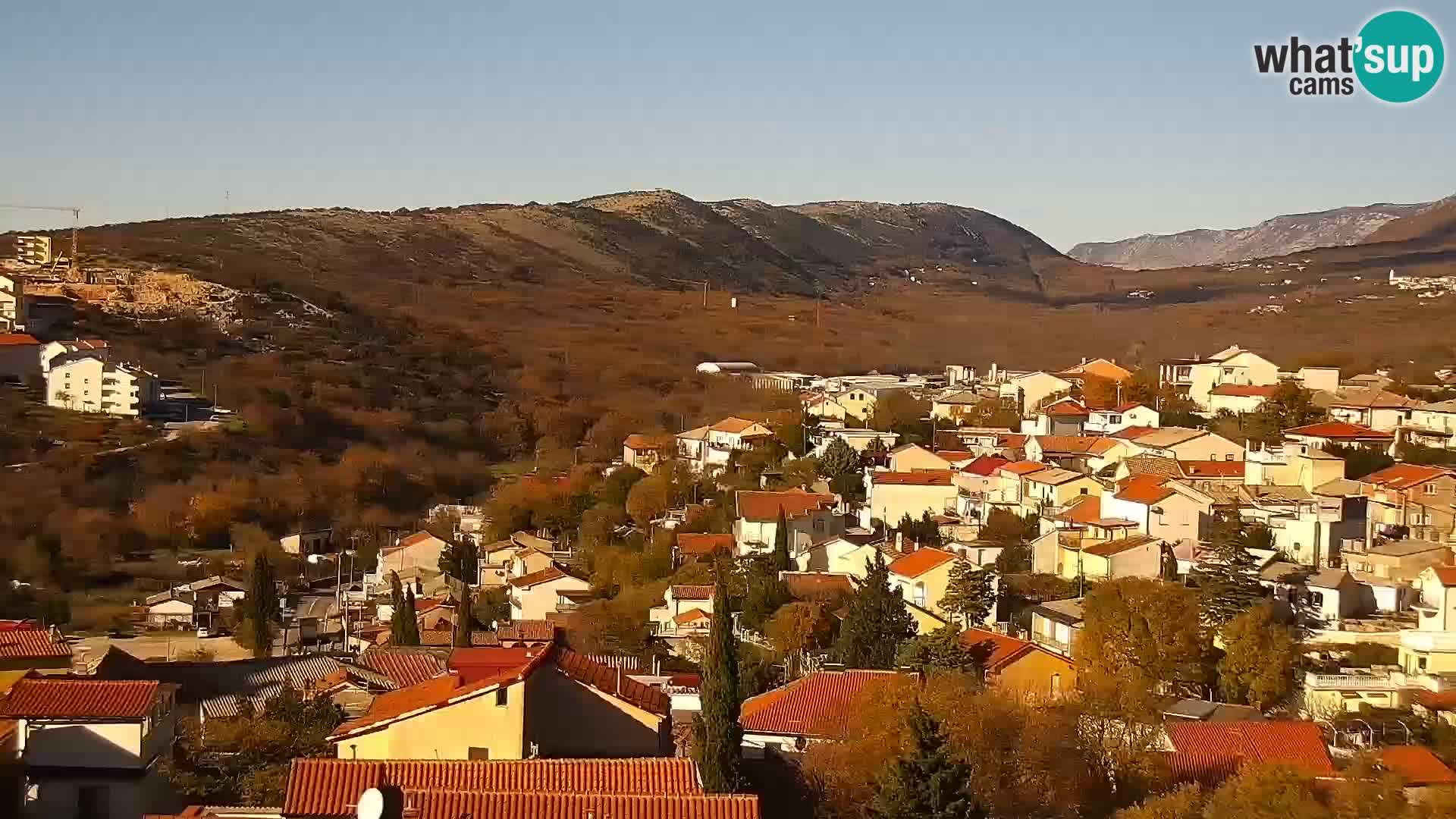 Panoramska spletna kamera Novi Vinodolski – Dalmacija v živo