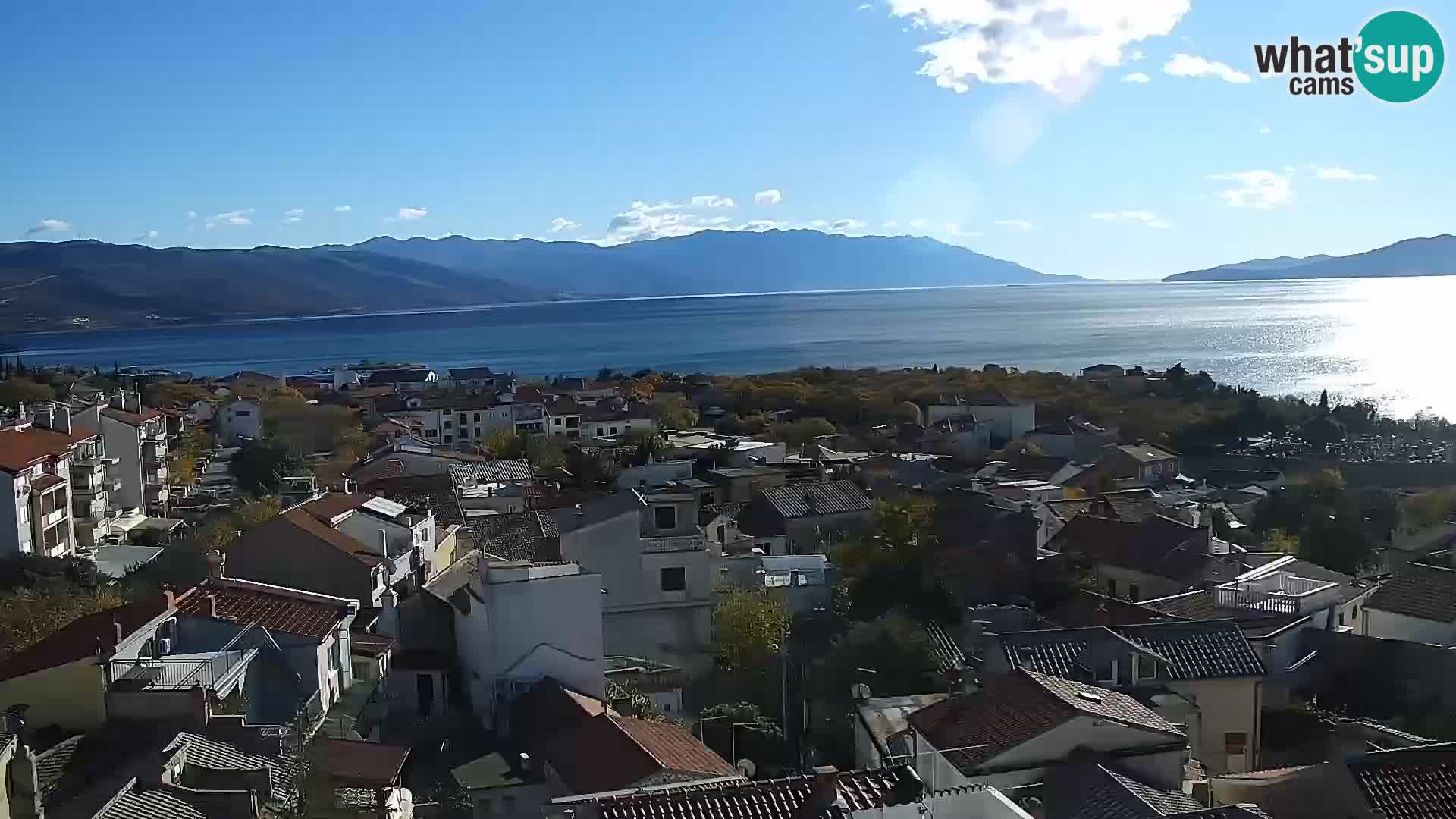 Panoramska spletna kamera Novi Vinodolski – Dalmacija v živo