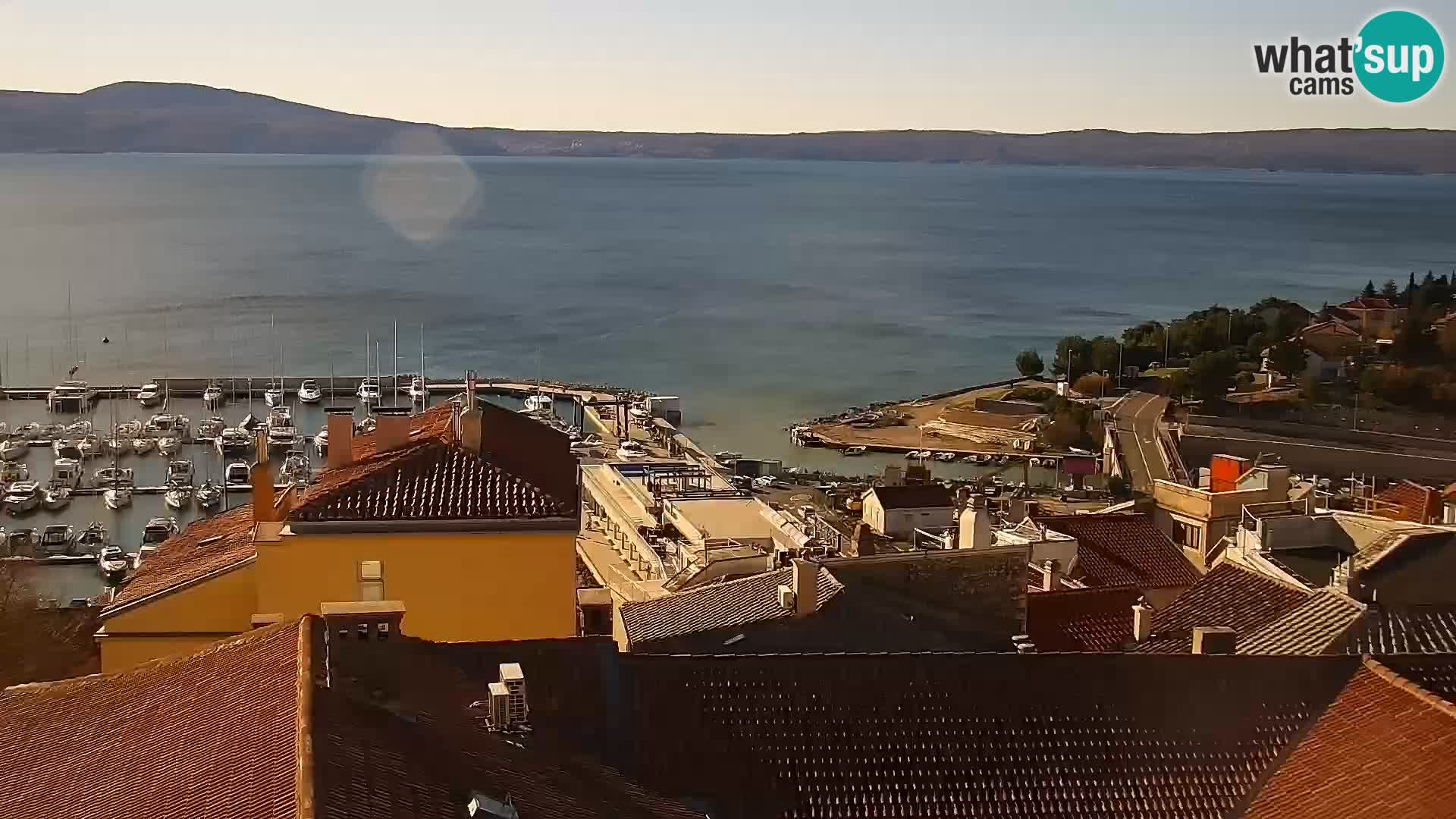 Panoramska spletna kamera Novi Vinodolski – Dalmacija v živo