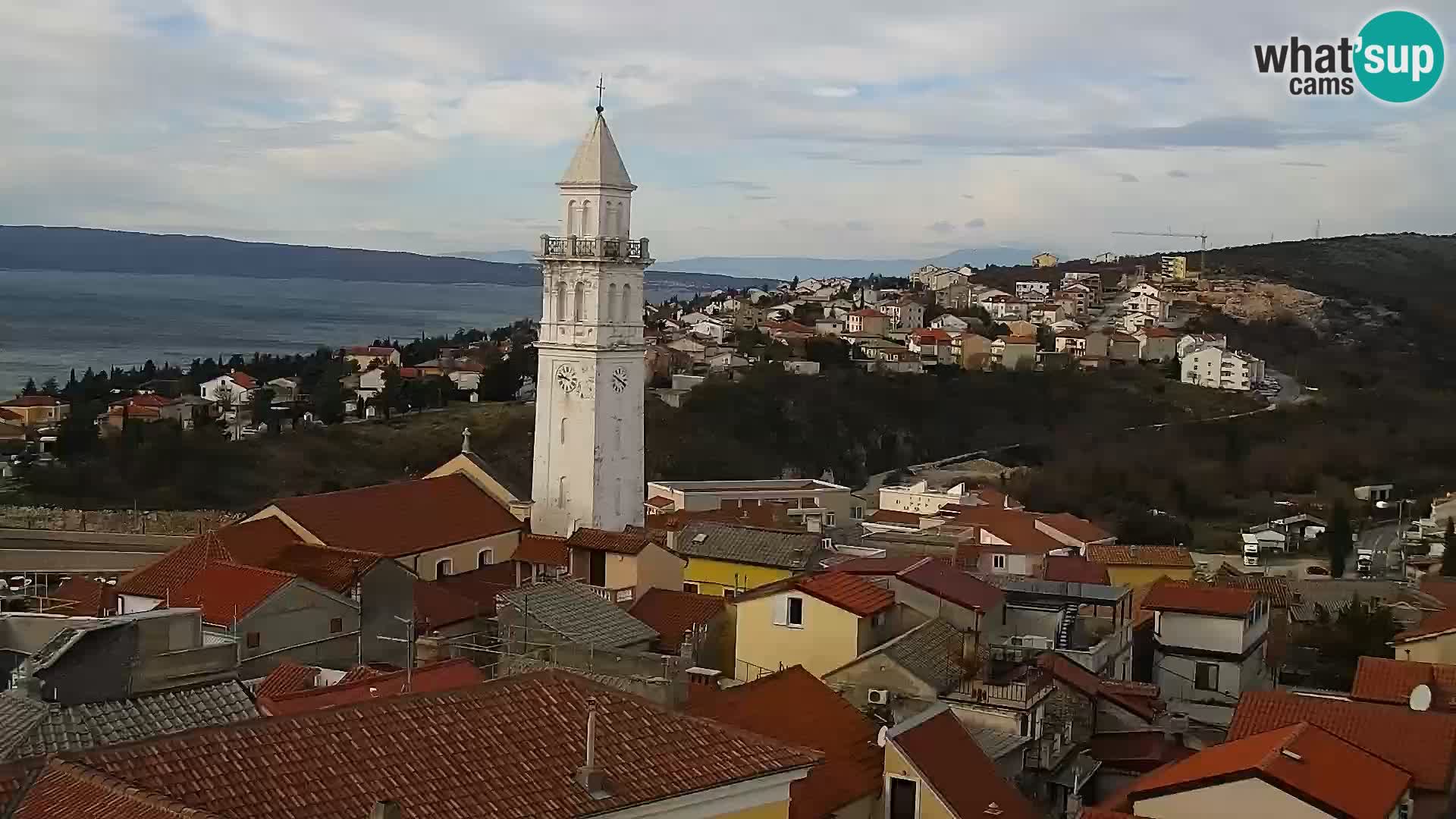 Panoramska spletna kamera Novi Vinodolski – Dalmacija v živo