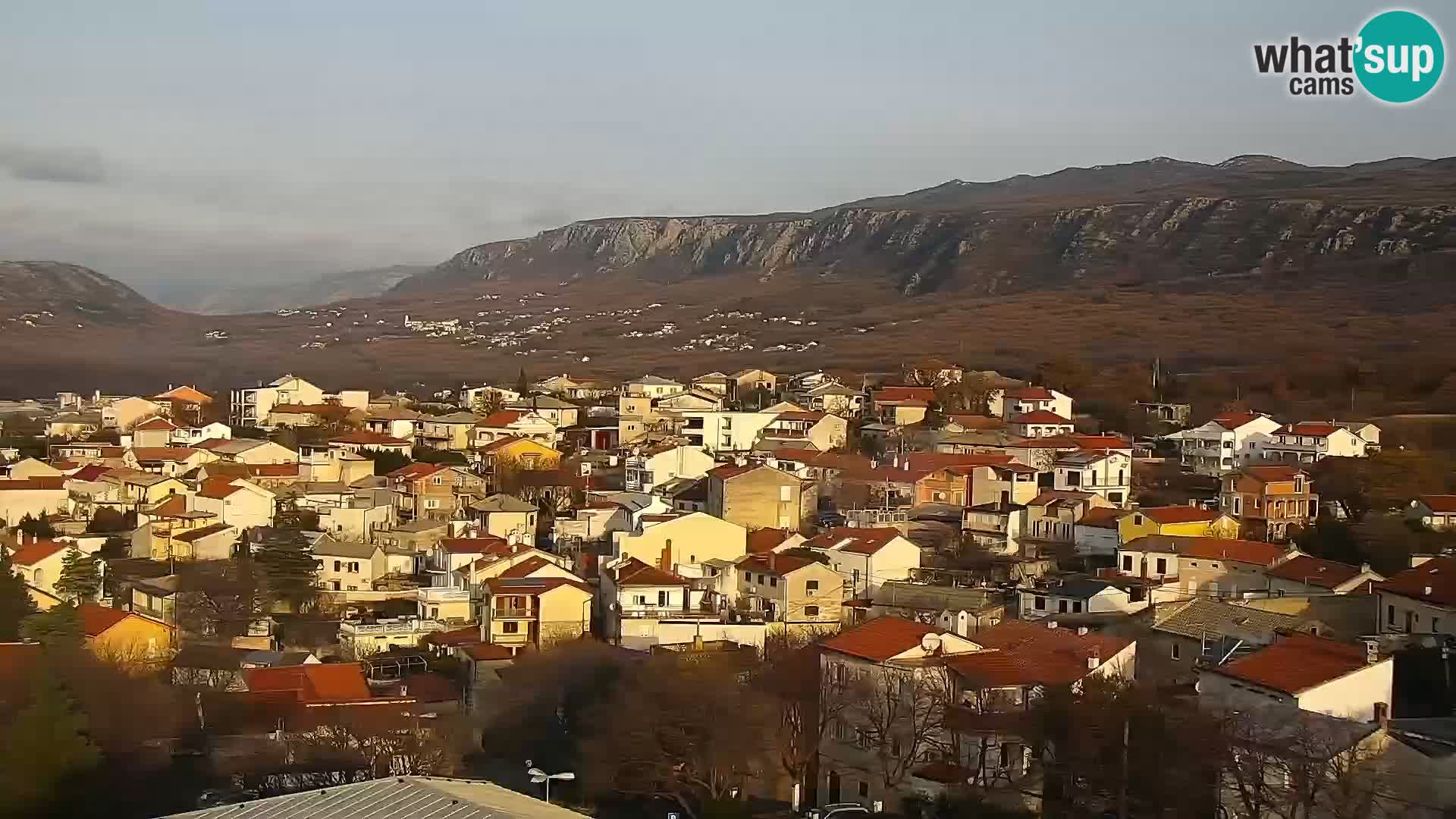 Panoramska spletna kamera Novi Vinodolski – Dalmacija v živo