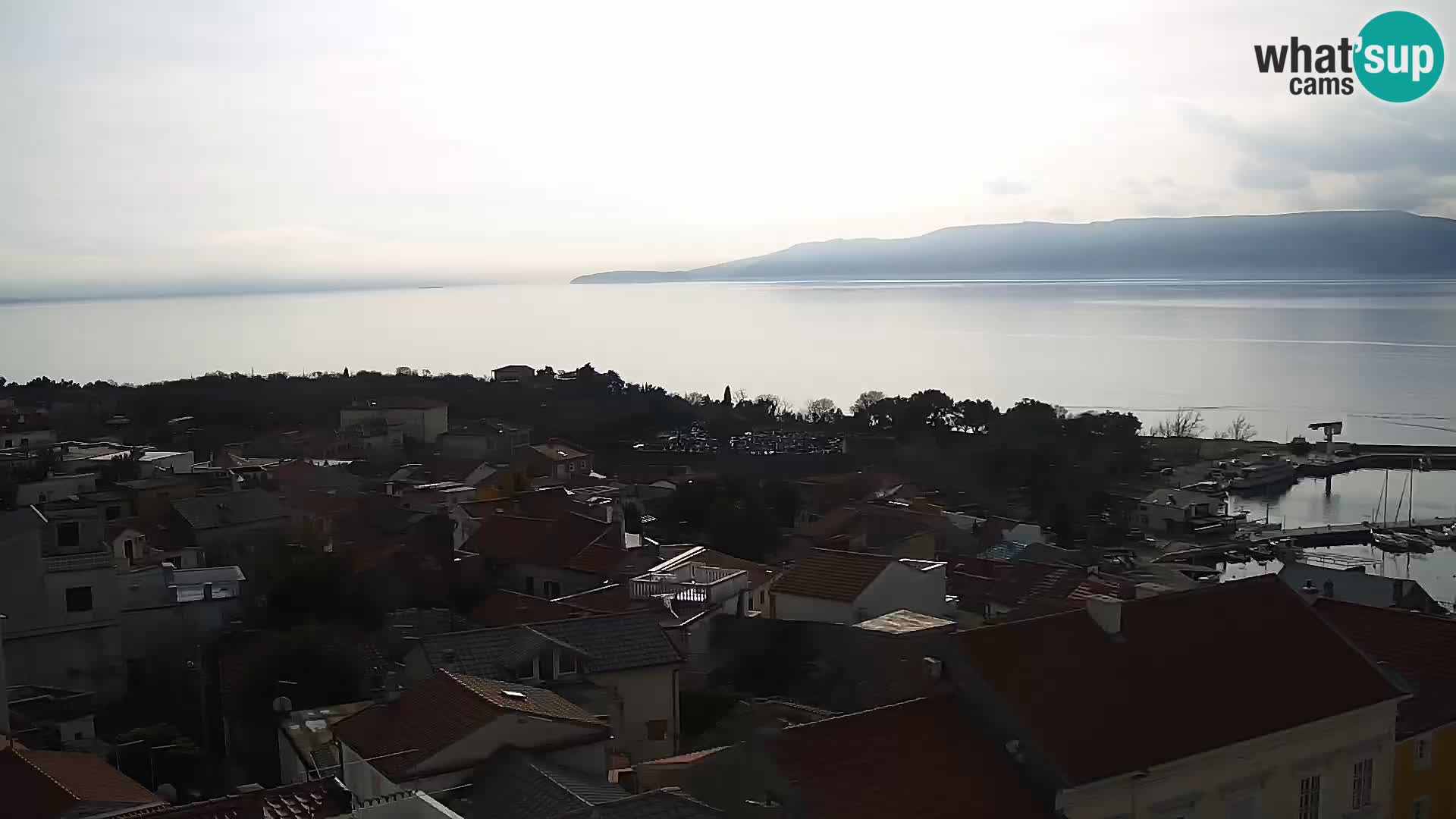 Panoramska spletna kamera Novi Vinodolski – Dalmacija v živo