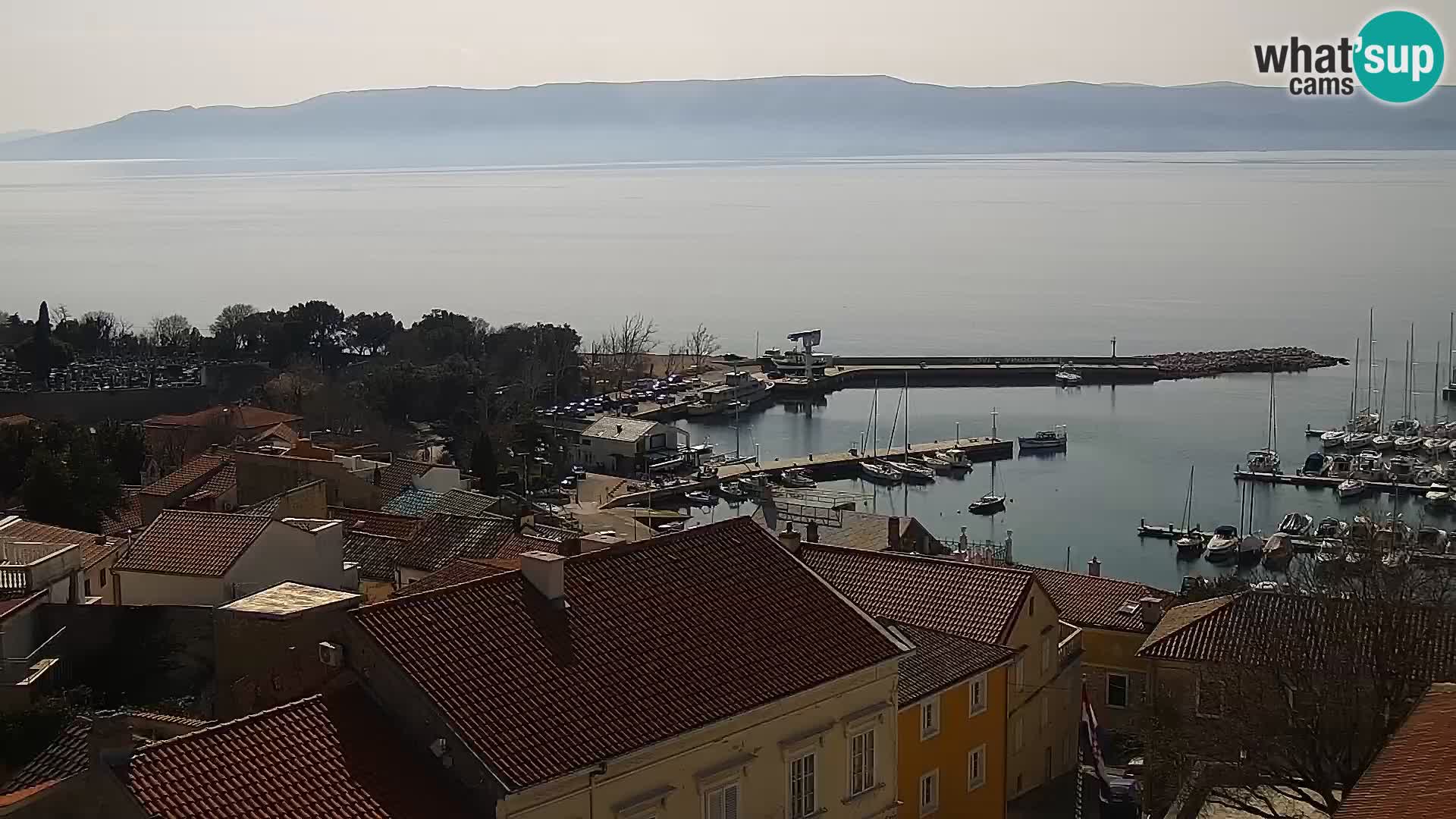 Panoramska spletna kamera Novi Vinodolski – Dalmacija v živo