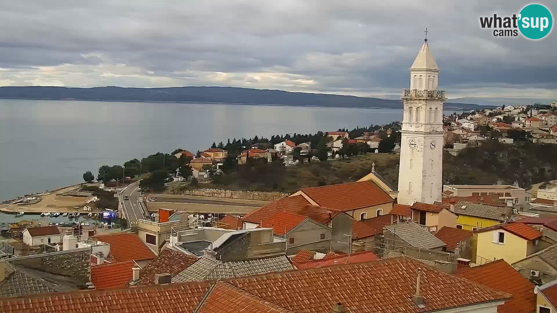 Panoramska spletna kamera Novi Vinodolski – Dalmacija v živo