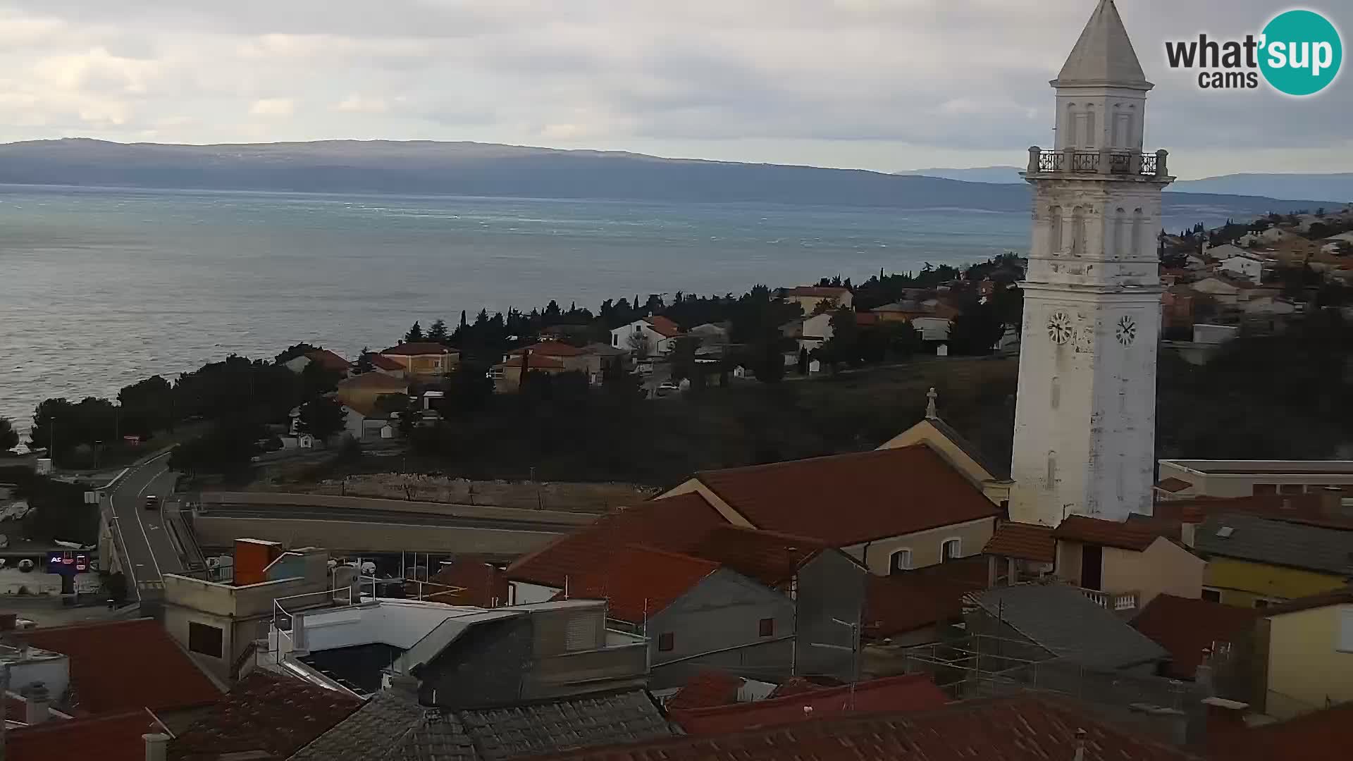 Panoramska spletna kamera Novi Vinodolski – Dalmacija v živo