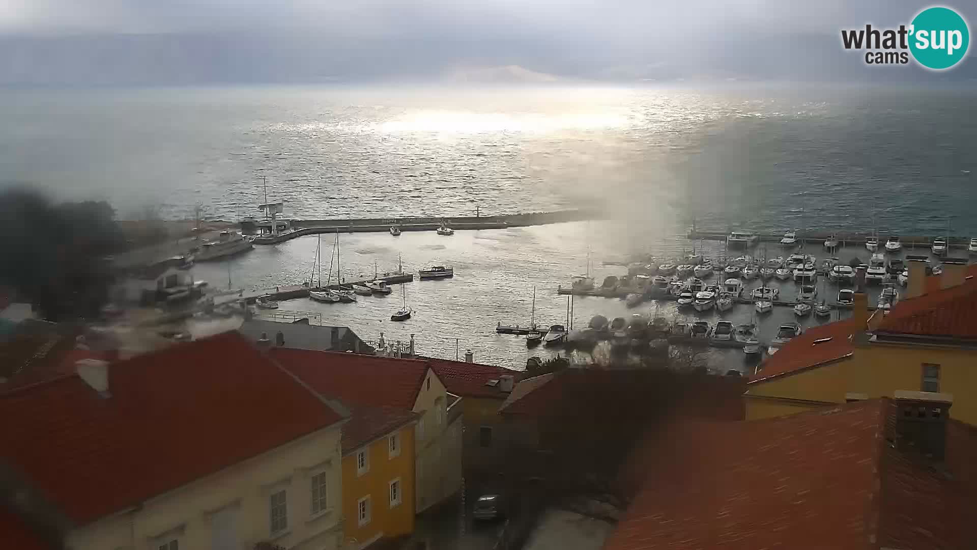 Panoramska spletna kamera Novi Vinodolski – Dalmacija v živo