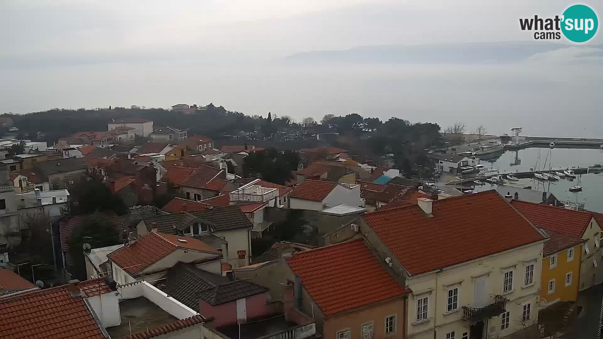 Panoramska spletna kamera Novi Vinodolski – Dalmacija v živo