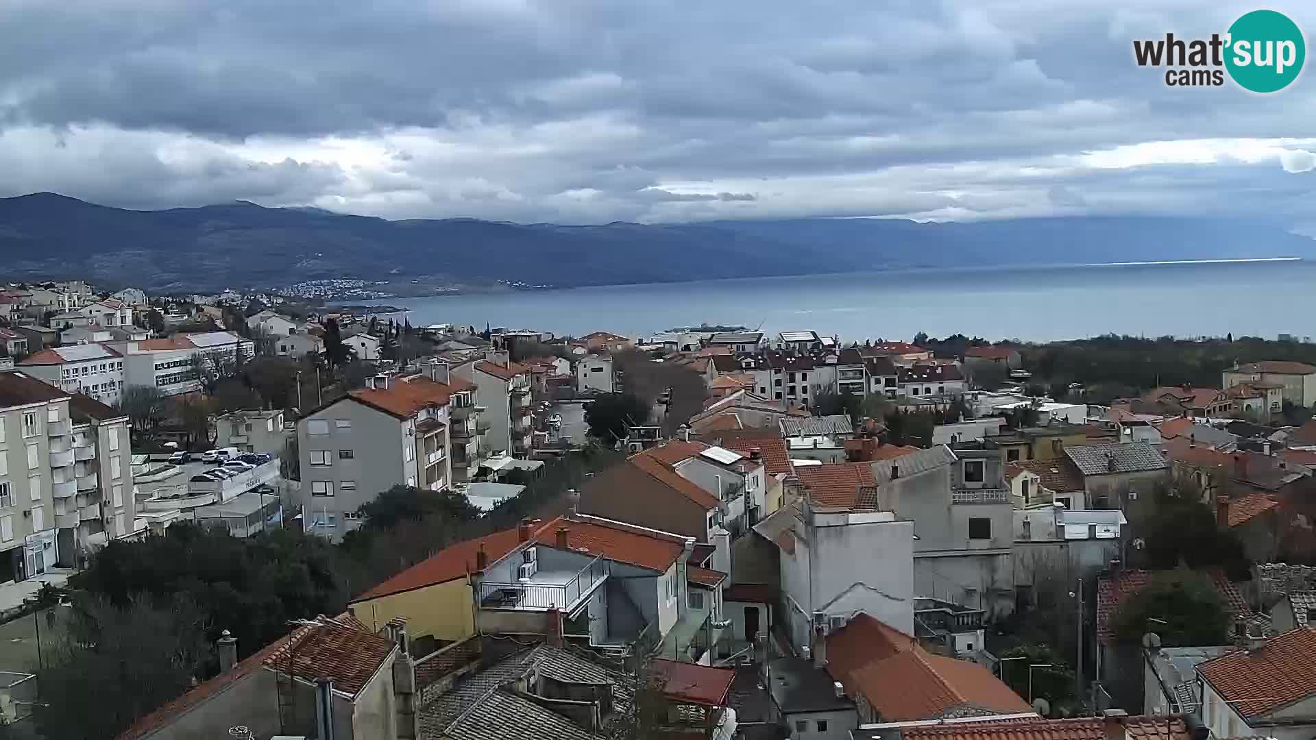 Panoramska spletna kamera Novi Vinodolski – Dalmacija v živo