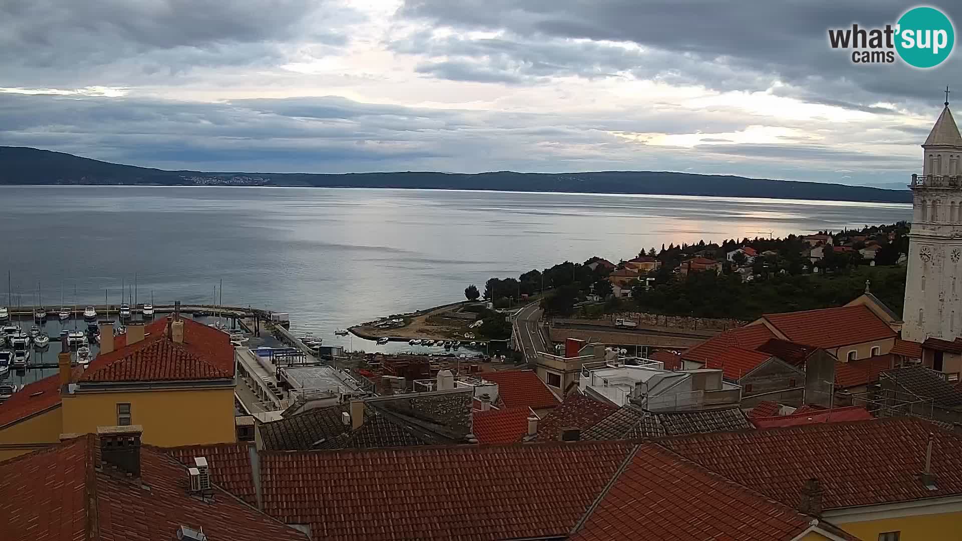 Panoramska spletna kamera Novi Vinodolski – Dalmacija v živo