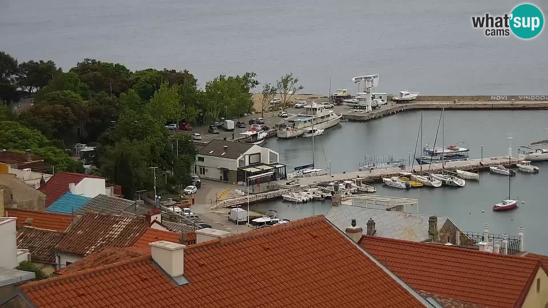 Panoramska spletna kamera Novi Vinodolski – Dalmacija v živo