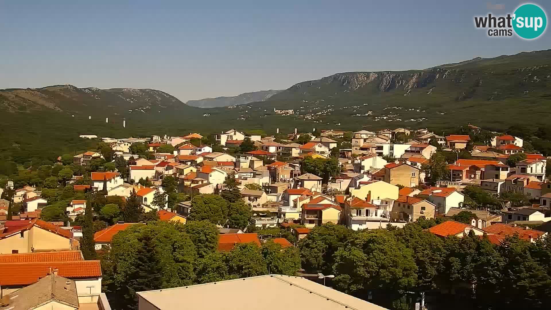 Panoramska spletna kamera Novi Vinodolski – Dalmacija v živo