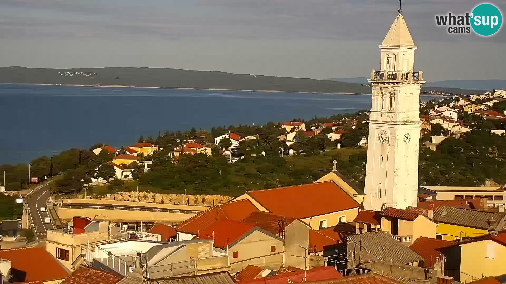 Panoramska spletna kamera Novi Vinodolski – Dalmacija v živo
