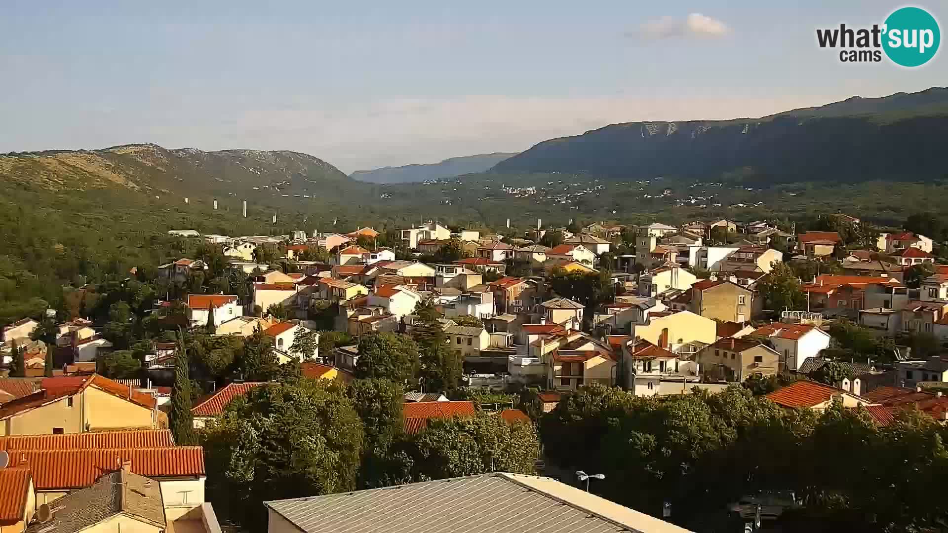 Panoramska spletna kamera Novi Vinodolski – Dalmacija v živo