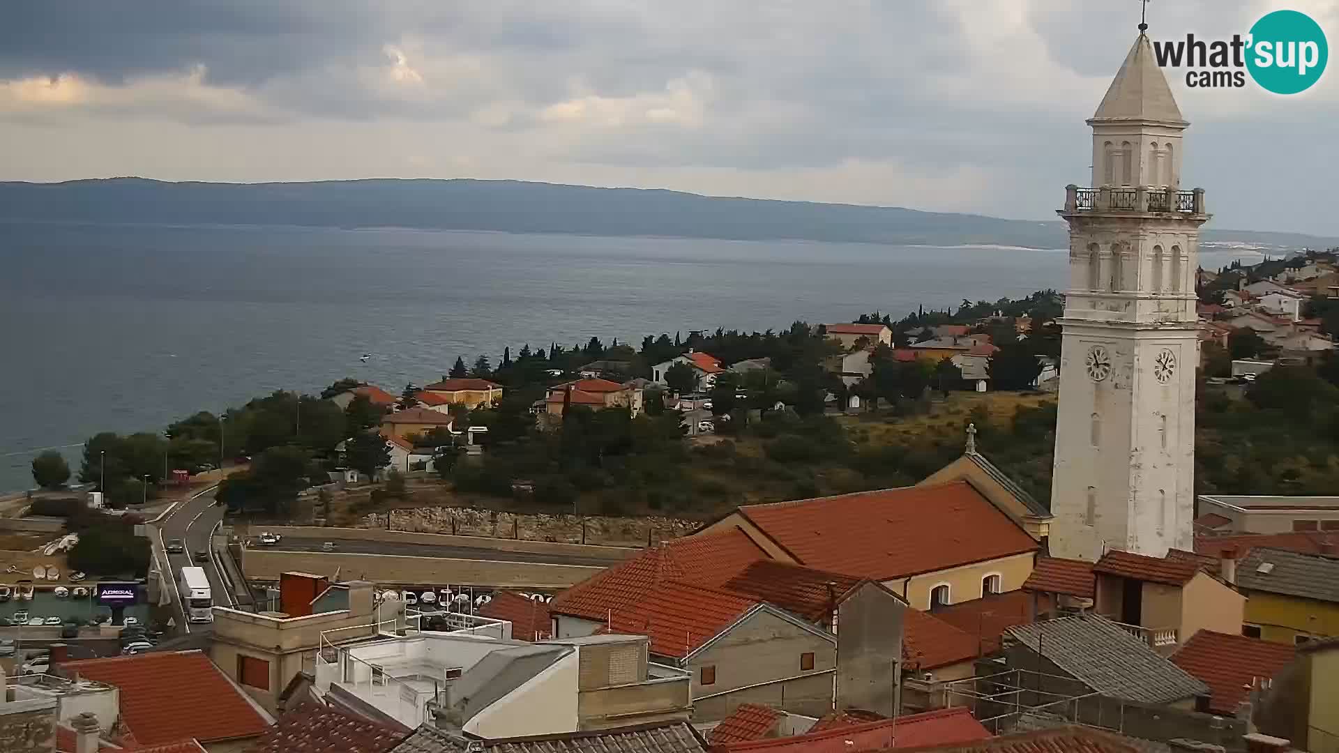 Panoramska spletna kamera Novi Vinodolski – Dalmacija v živo