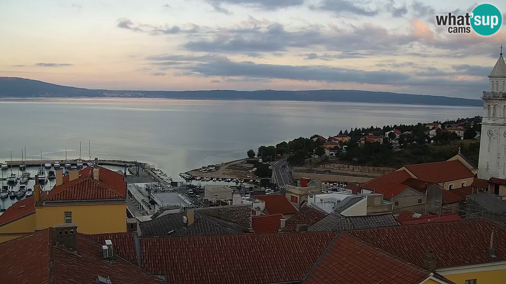 Panoramska spletna kamera Novi Vinodolski – Dalmacija v živo
