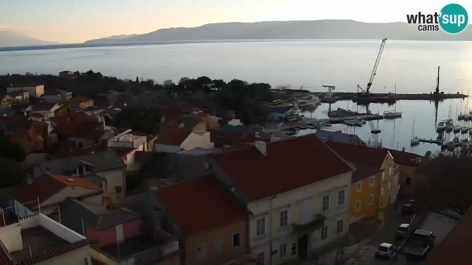 Panoramska spletna kamera Novi Vinodolski – Dalmacija v živo