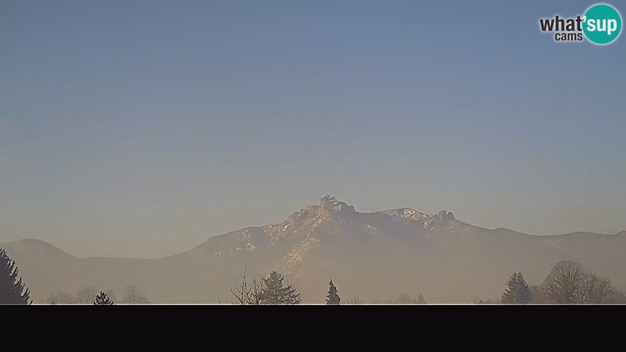 Pogled na Ogulin kamera v živo