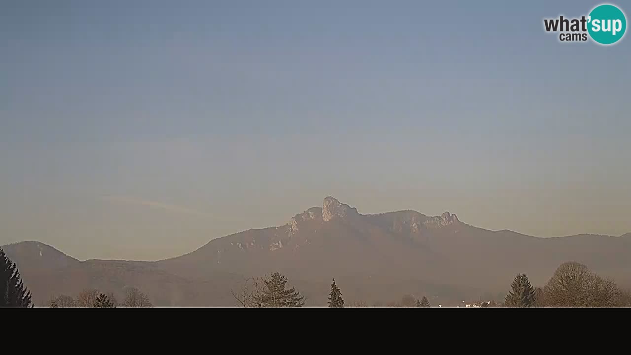 Pogled na Ogulin kamera v živo