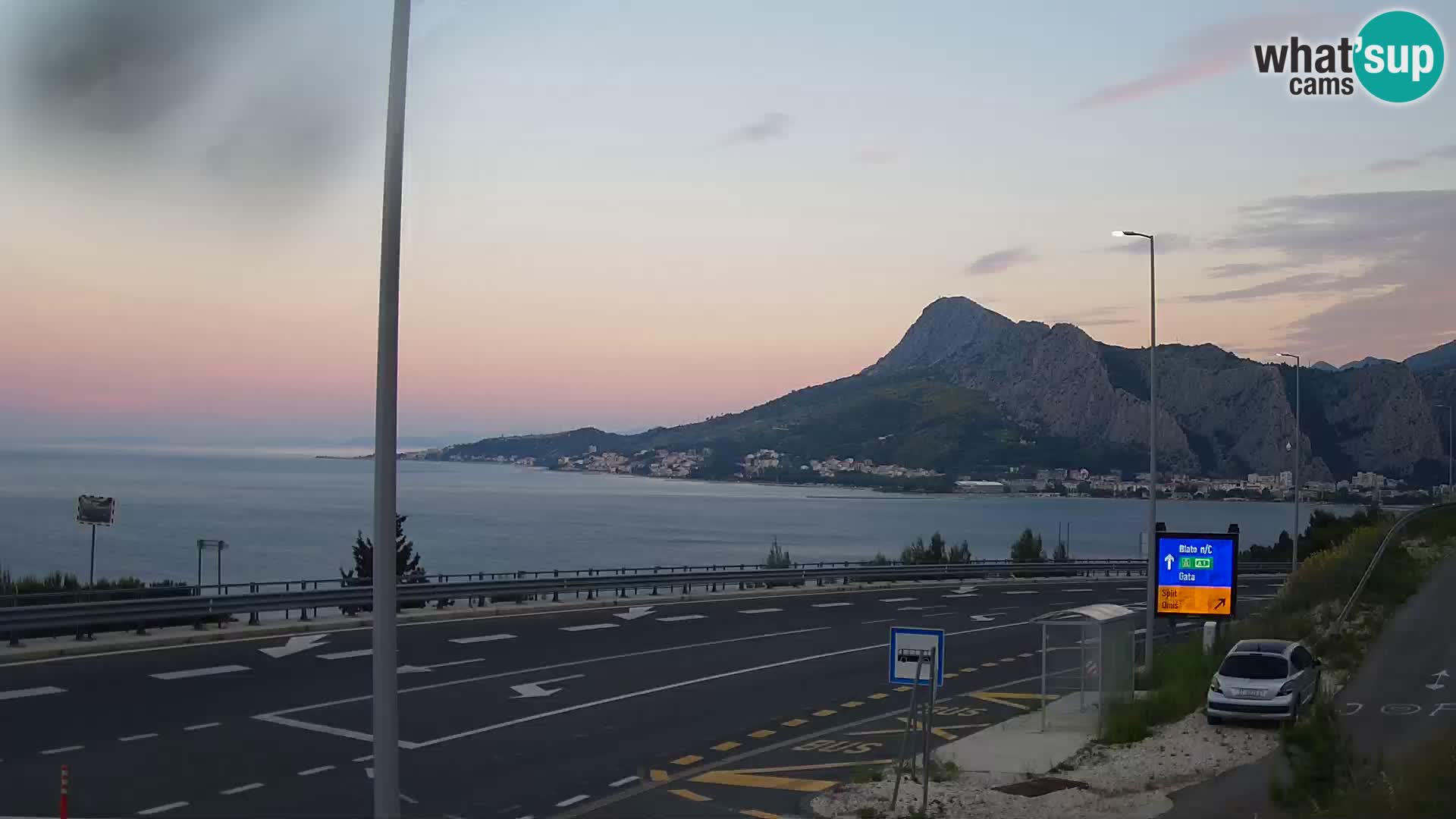 Webcam Omiš – panorama of city and mouth of Cetina