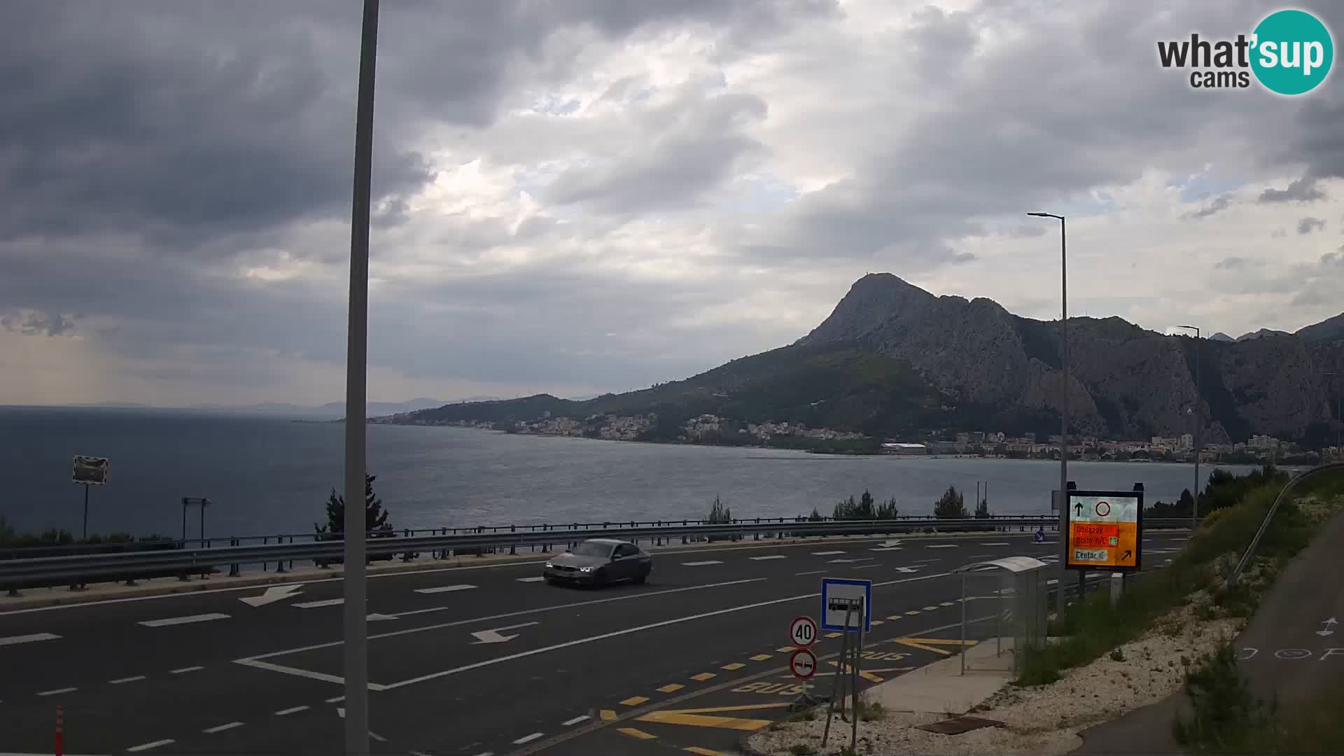 Webcam Omiš – panorama of city and mouth of Cetina
