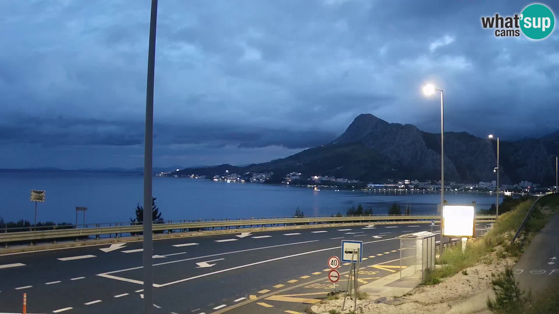 Webcam Omiš – panorama of city and mouth of Cetina