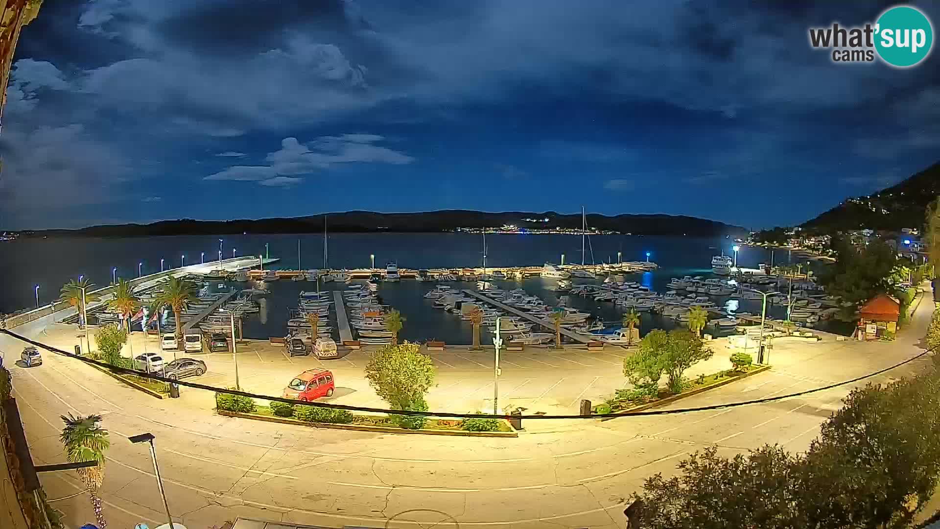 Webcam Orebić Riva – Ferry to Korčula Live