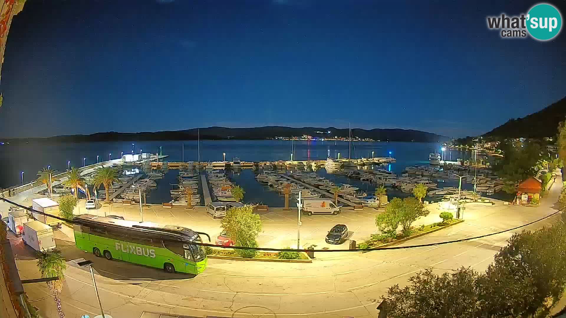 Web kamera Orebić Riva – Trajekt za Korčulu uživo