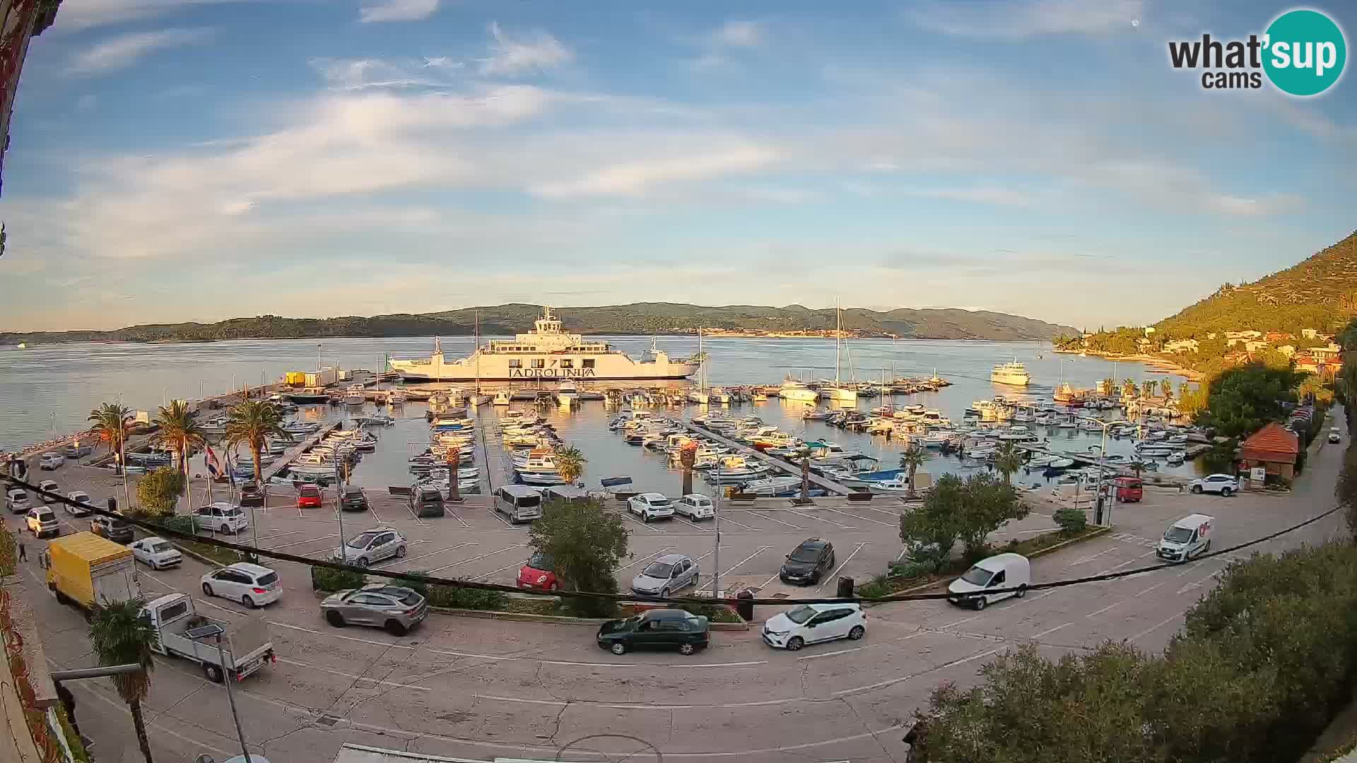 Web kamera Orebić Riva – Trajekt za Korčulu uživo