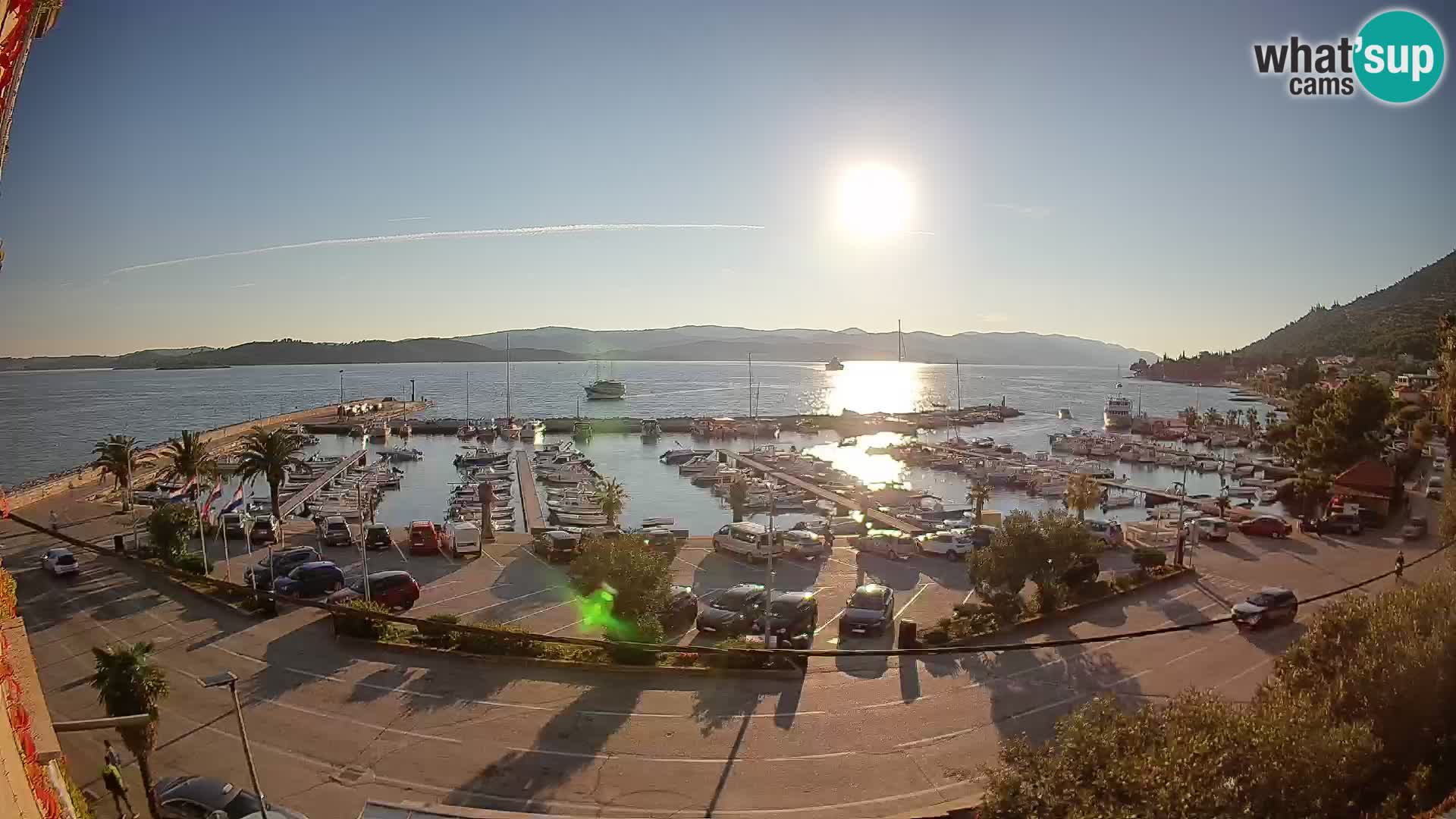 Web kamera Orebić Riva – Trajekt za Korčulu uživo