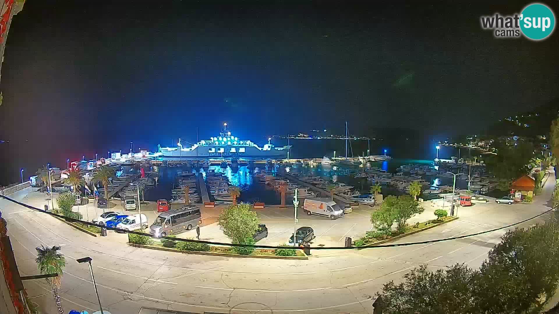 Spletna kamera Orebić Riva – Trajekt za Korčulo v živo
