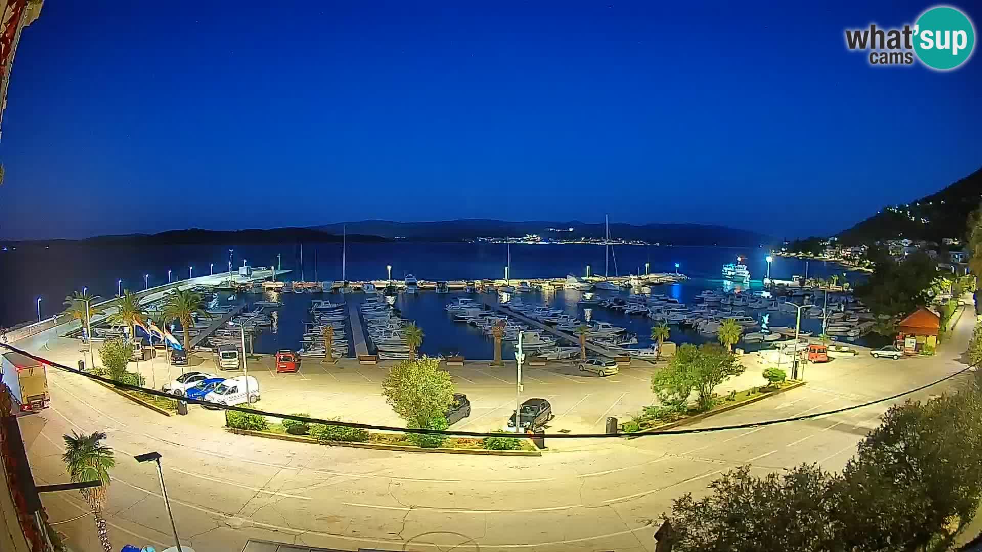 Spletna kamera Orebić Riva – Trajekt za Korčulo v živo