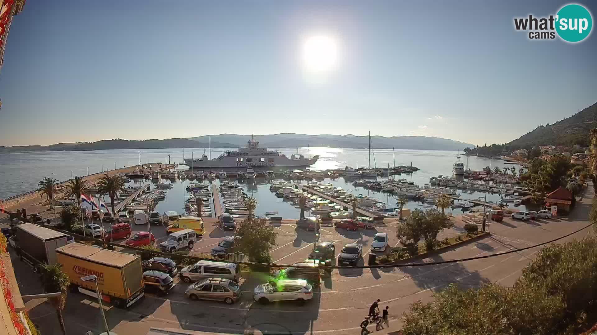 Spletna kamera Orebić Riva – Trajekt za Korčulo v živo