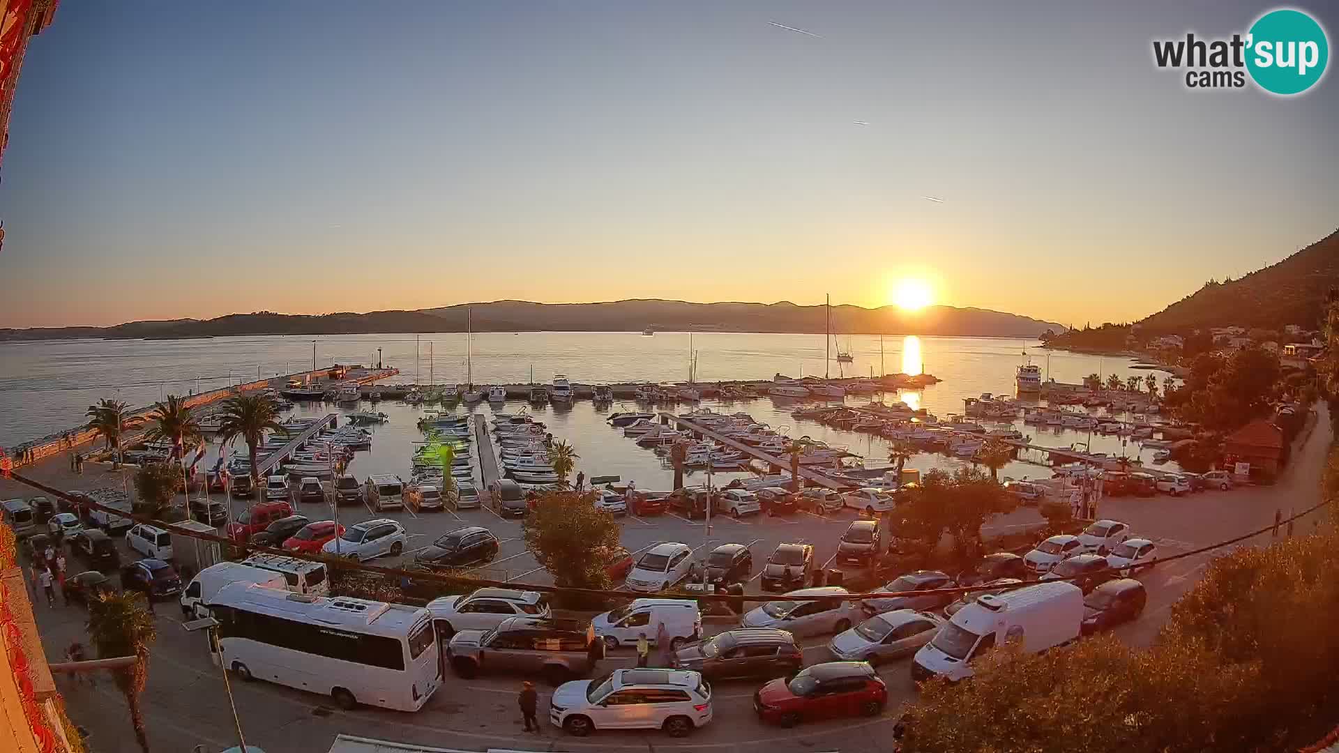 Webcam Orebić Riva – Ferry to Korčula Live
