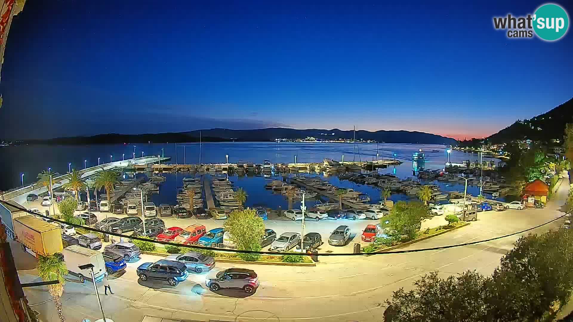Webcam Orebić Uferpromenade – Fähre nach Korčula Live