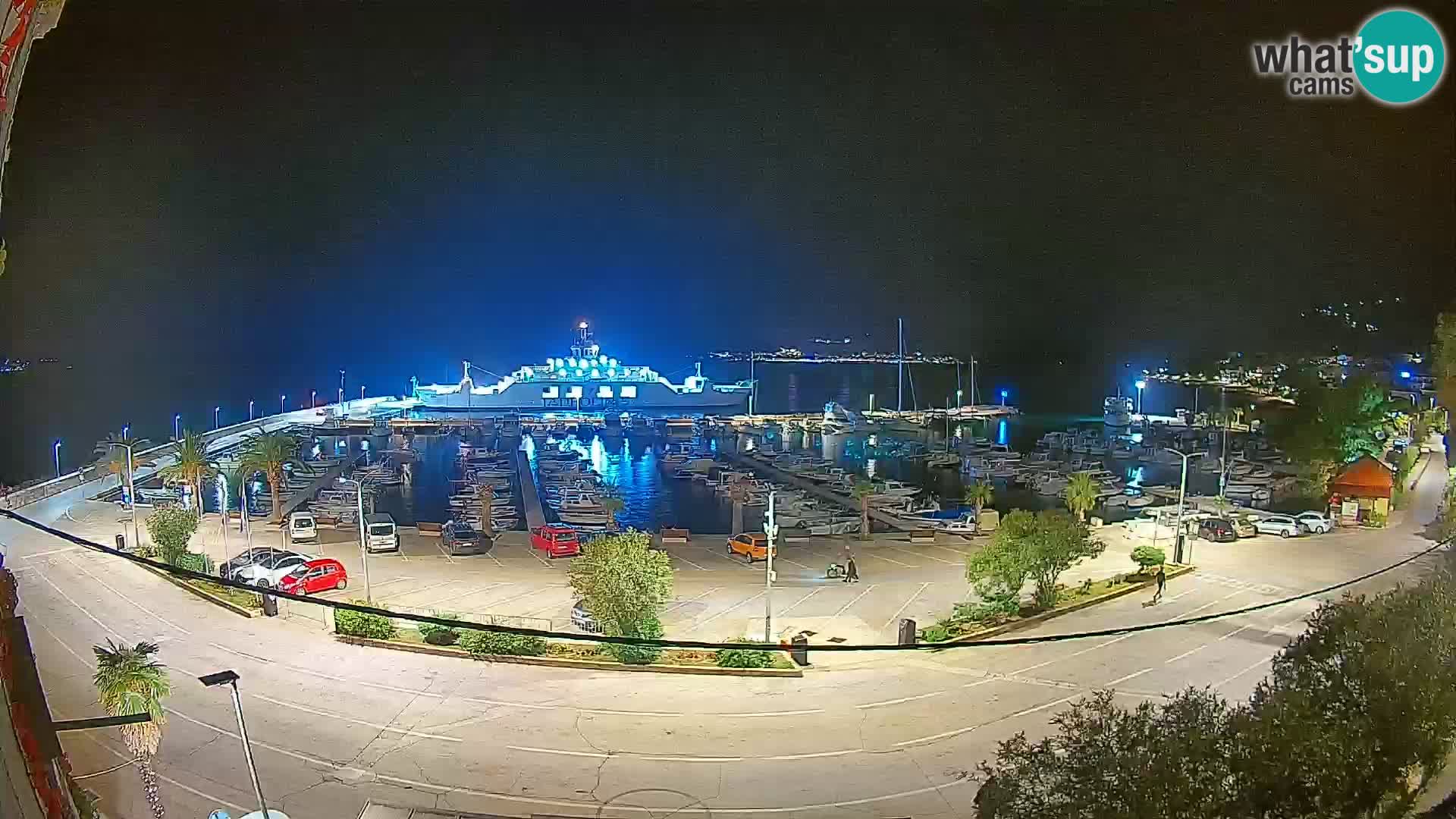 Spletna kamera Orebić Riva – Trajekt za Korčulo v živo
