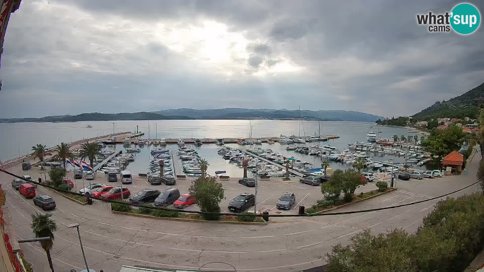 Webcam Orebić Riva – Ferry to Korčula Live