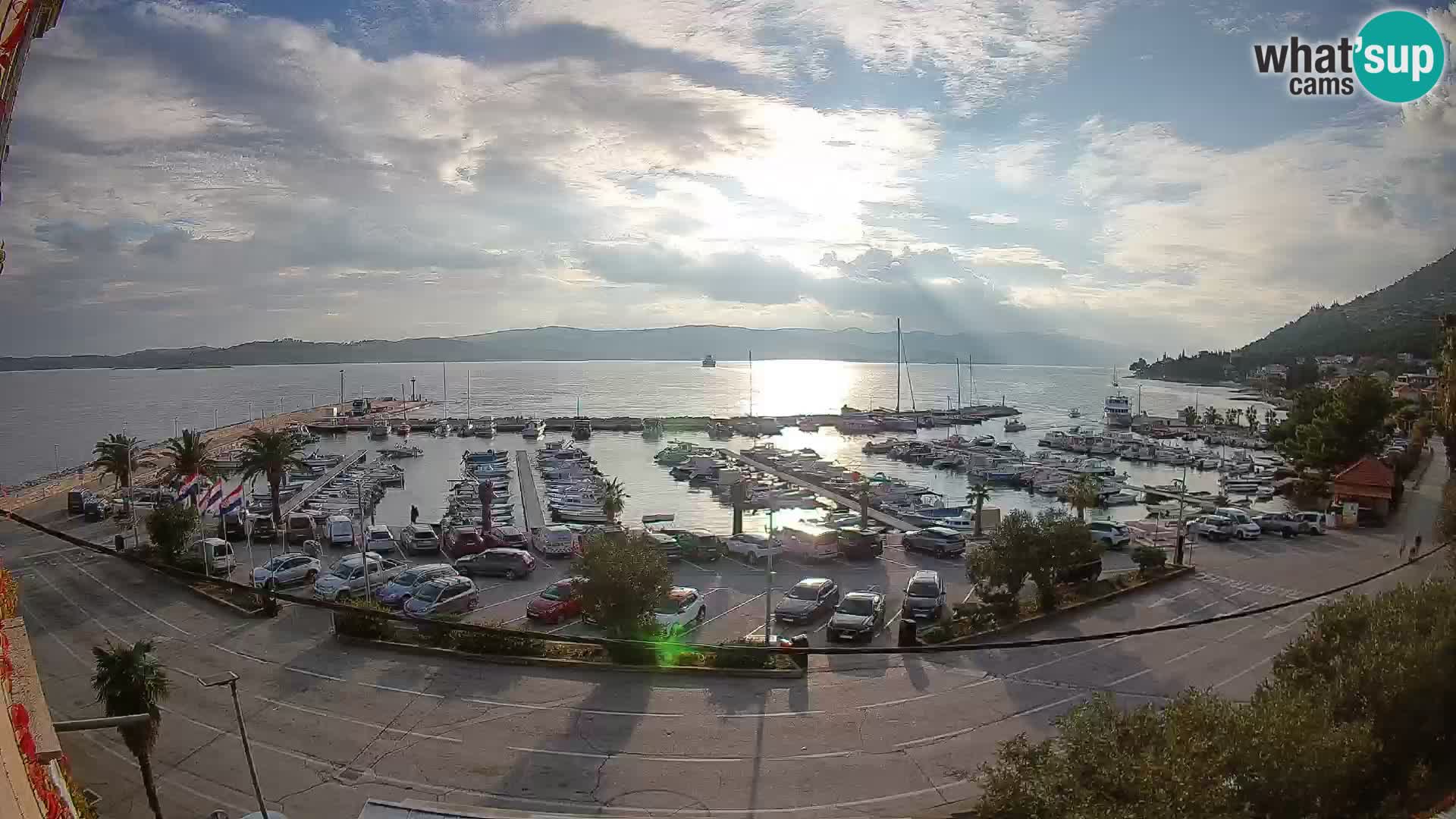 Web kamera Orebić Riva – Trajekt za Korčulu uživo