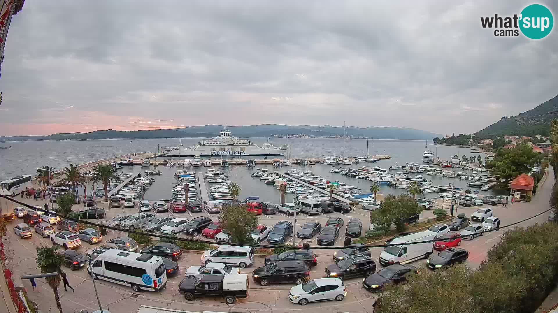 Spletna kamera Orebić Riva – Trajekt za Korčulo v živo
