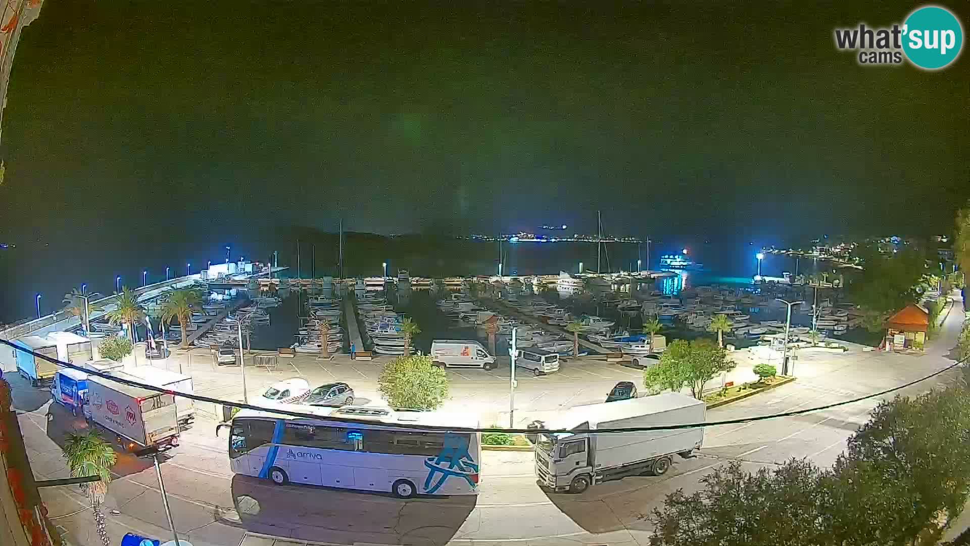 Webcam Orebić Uferpromenade – Fähre nach Korčula Live