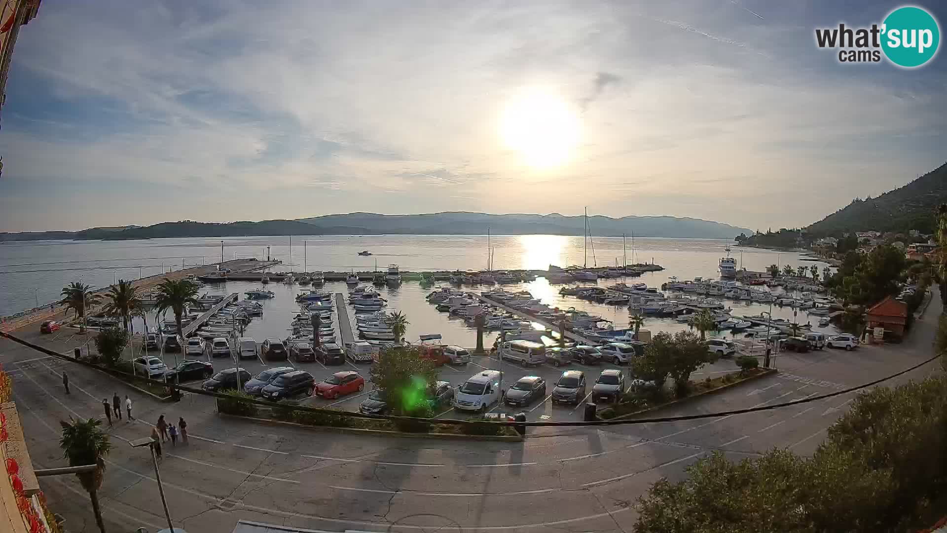 Web kamera Orebić Riva – Trajekt za Korčulu uživo