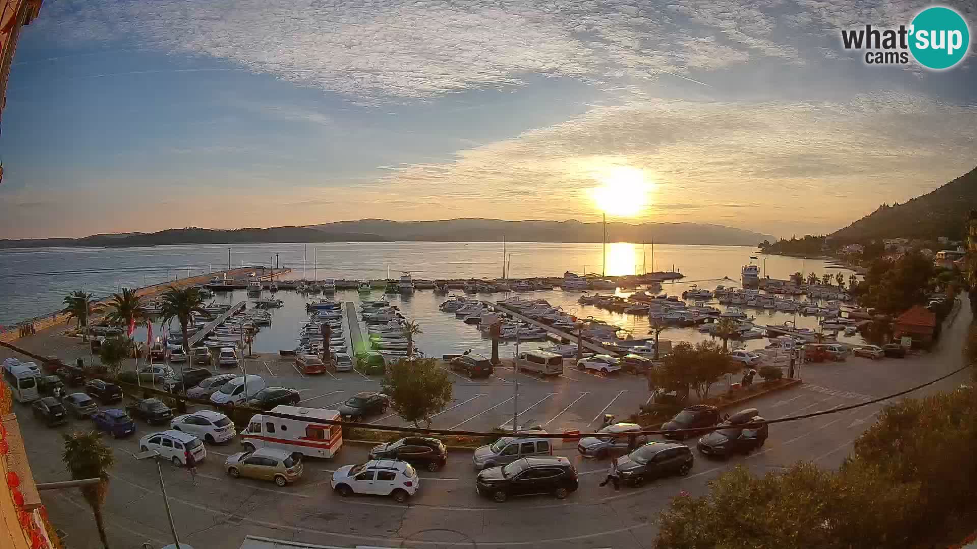 Web kamera Orebić Riva – Trajekt za Korčulu uživo
