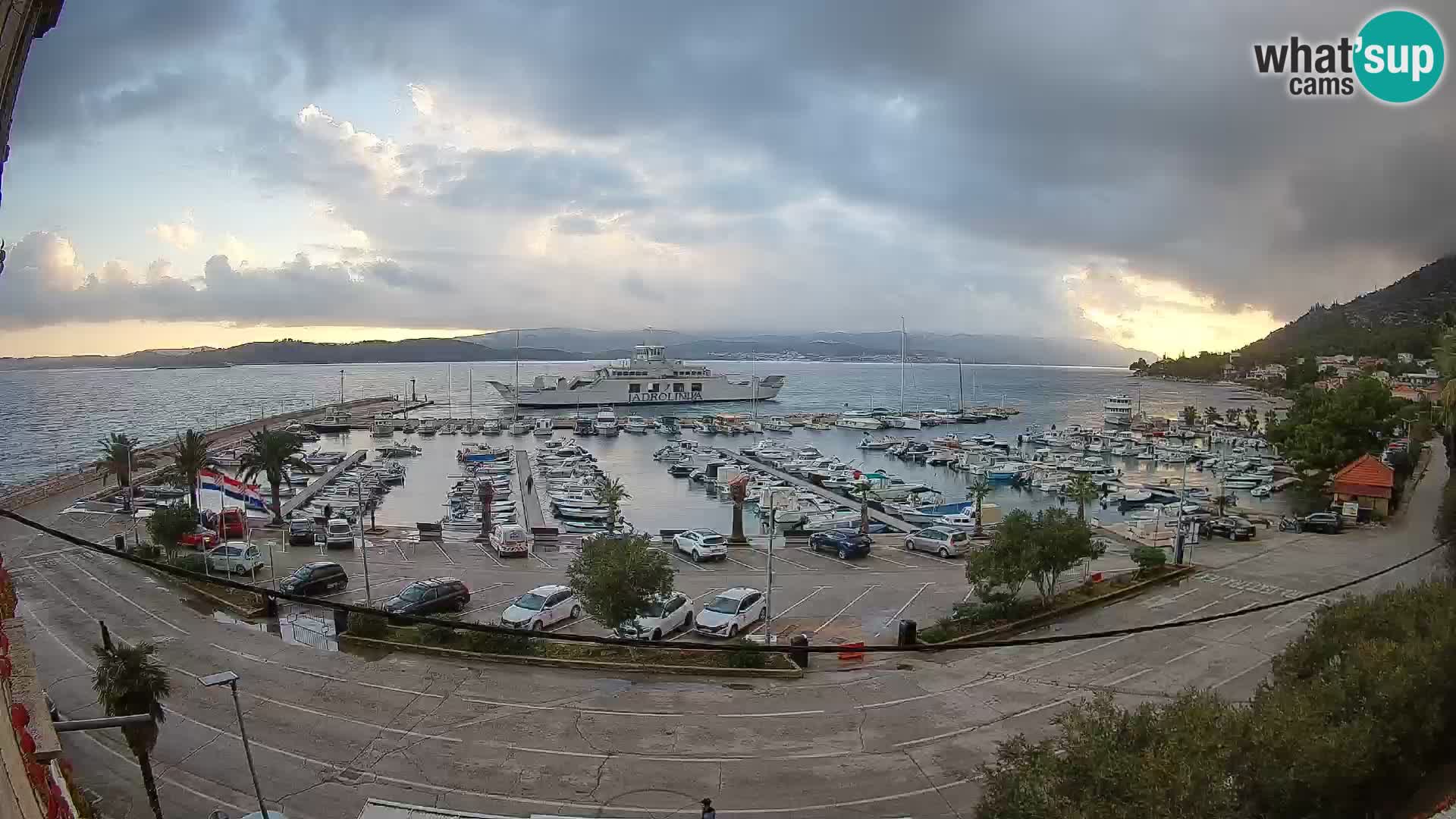 Webcam Orebić Riva – Ferry to Korčula Live